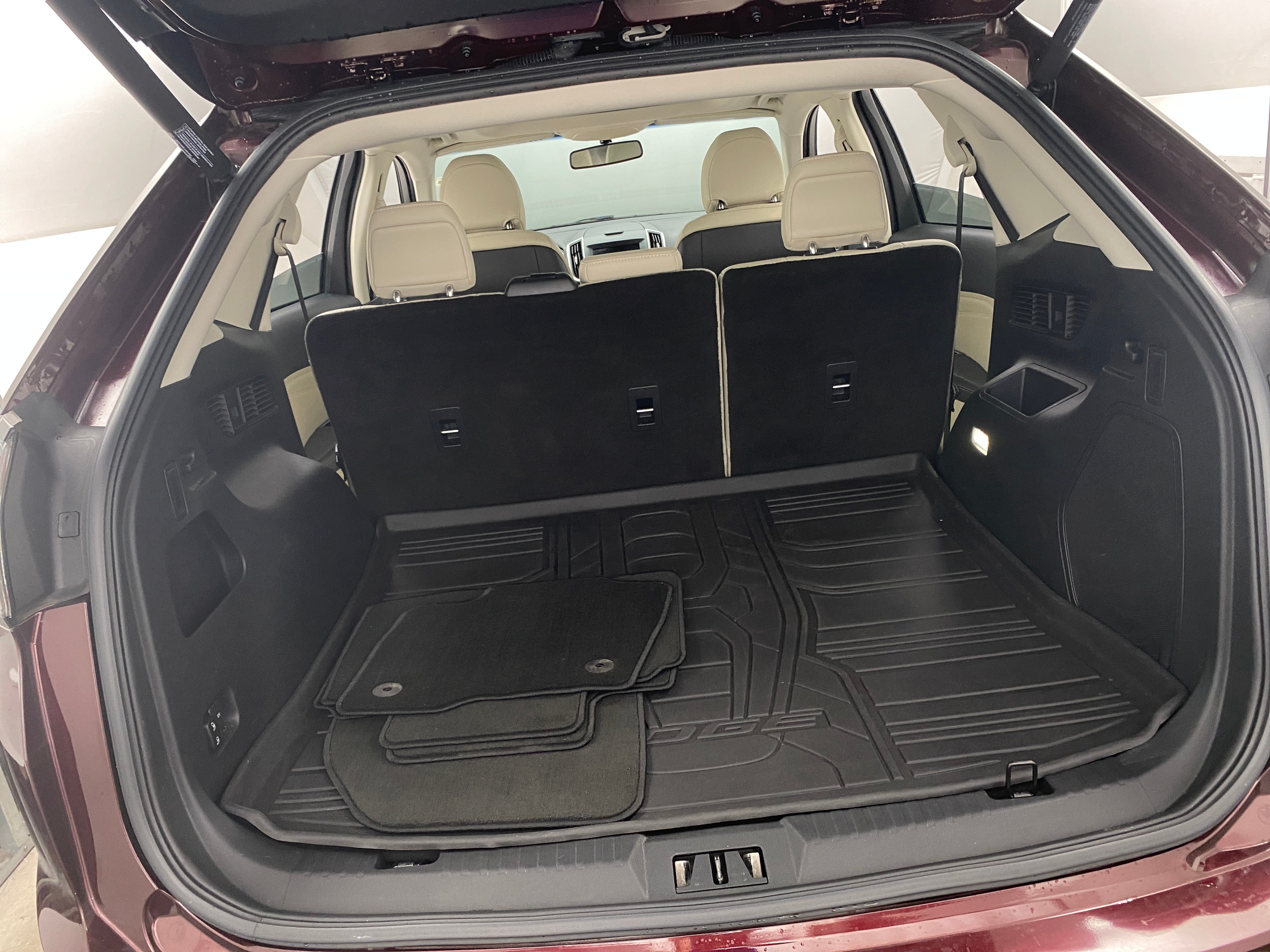 2017 Ford Edge Titanium 6