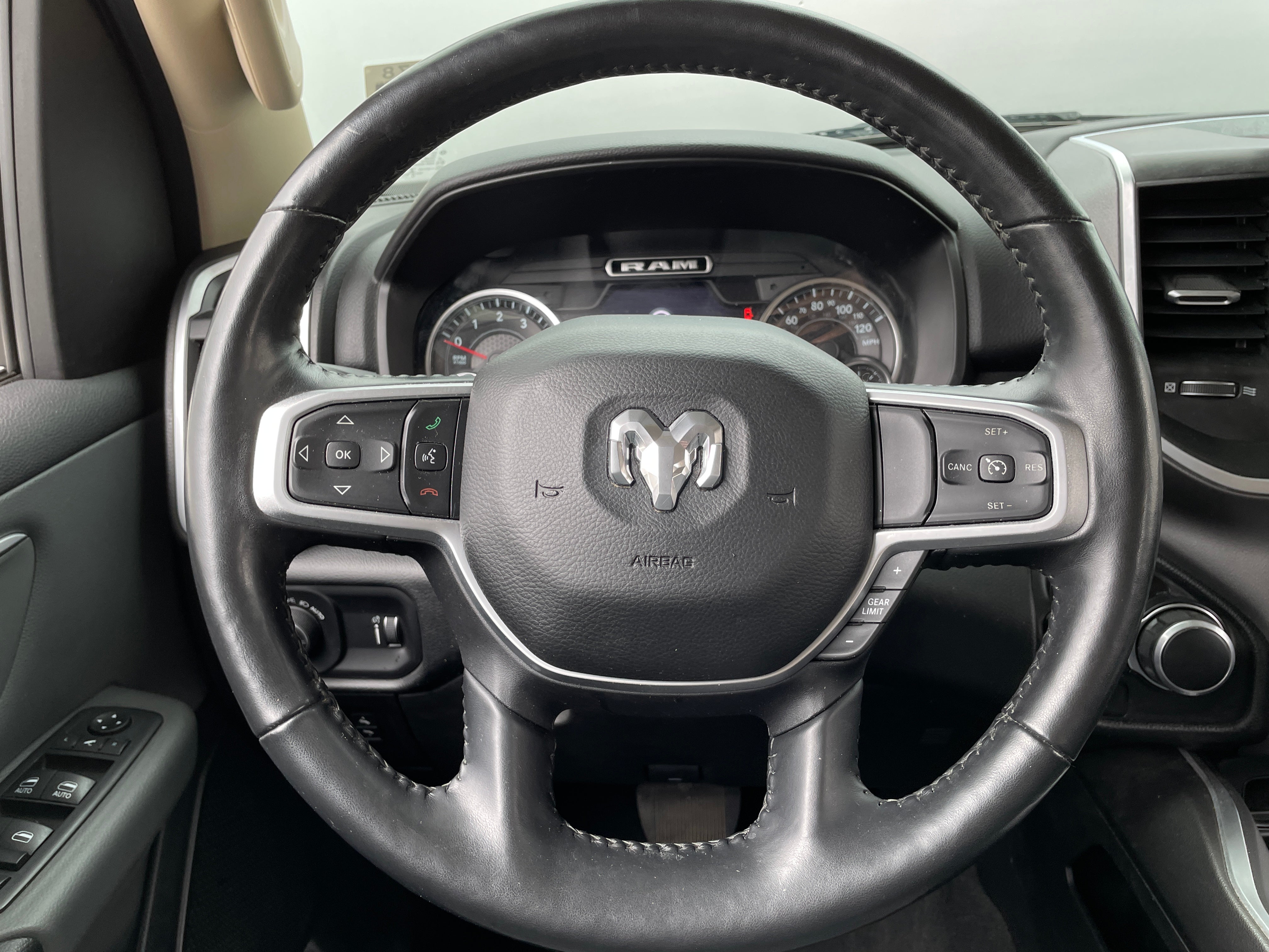 2020 RAM 1500 Big Horn 5