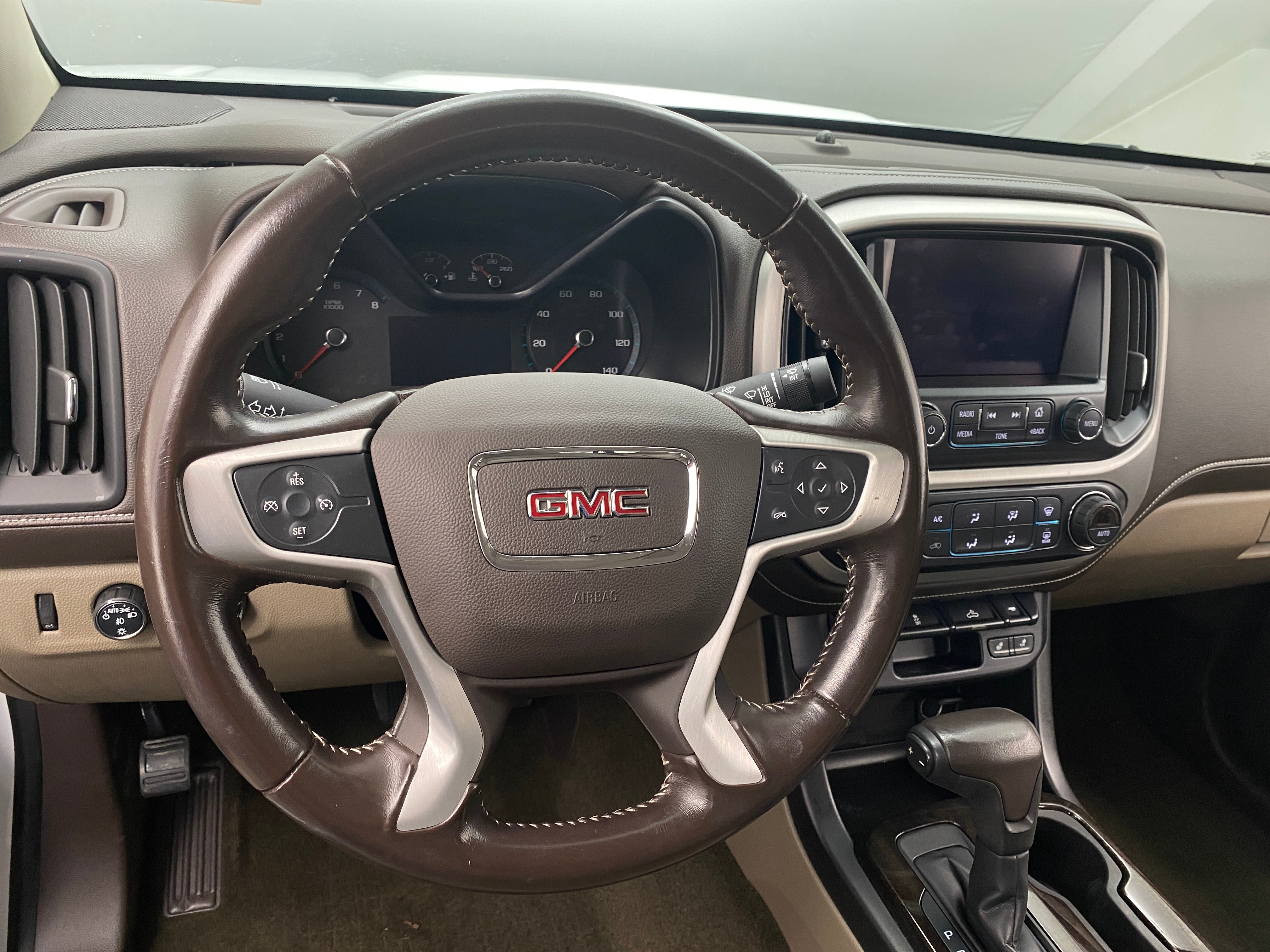 2017 GMC Canyon SLT 4
