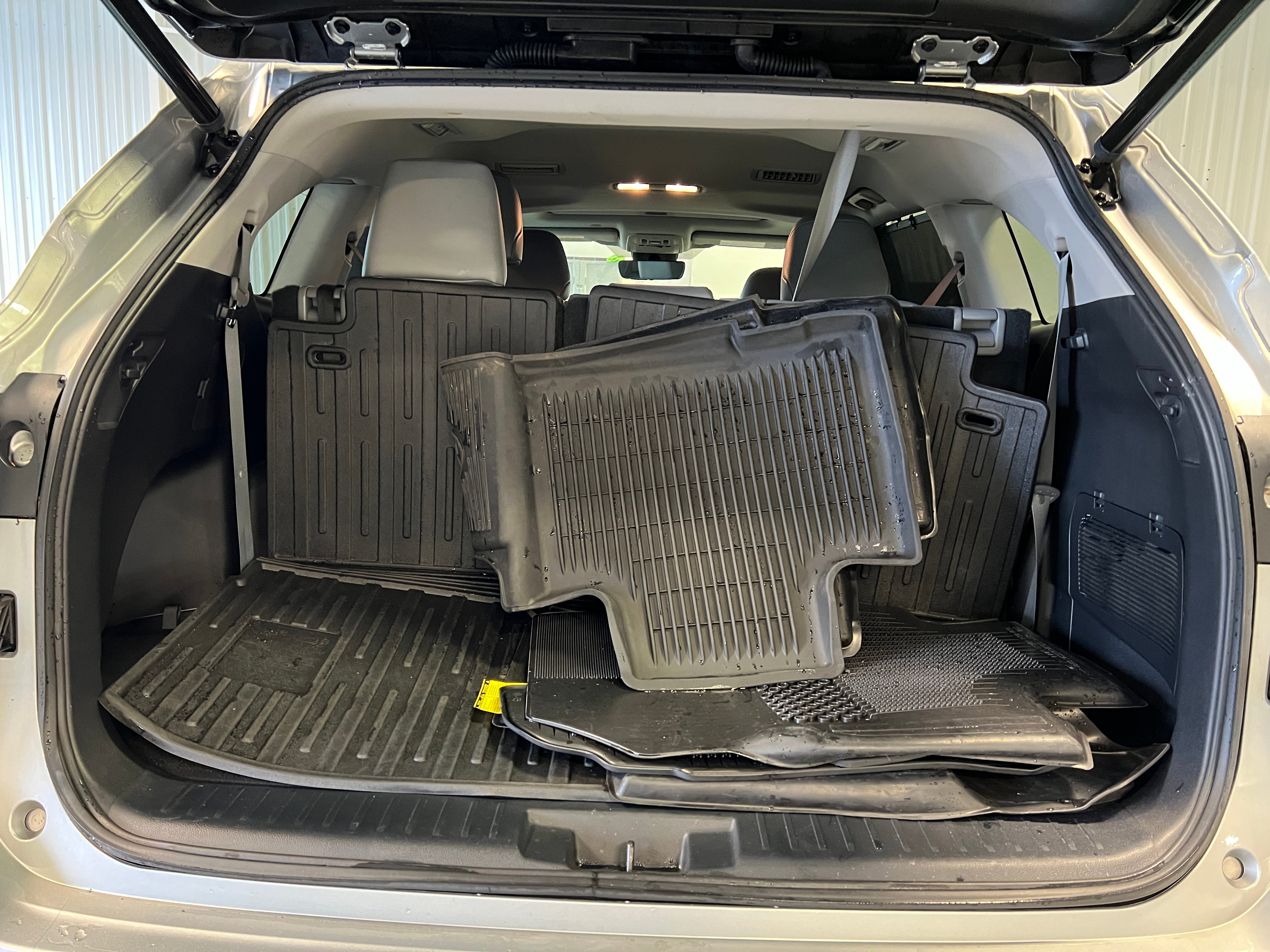 2022 Toyota Highlander XLE 6