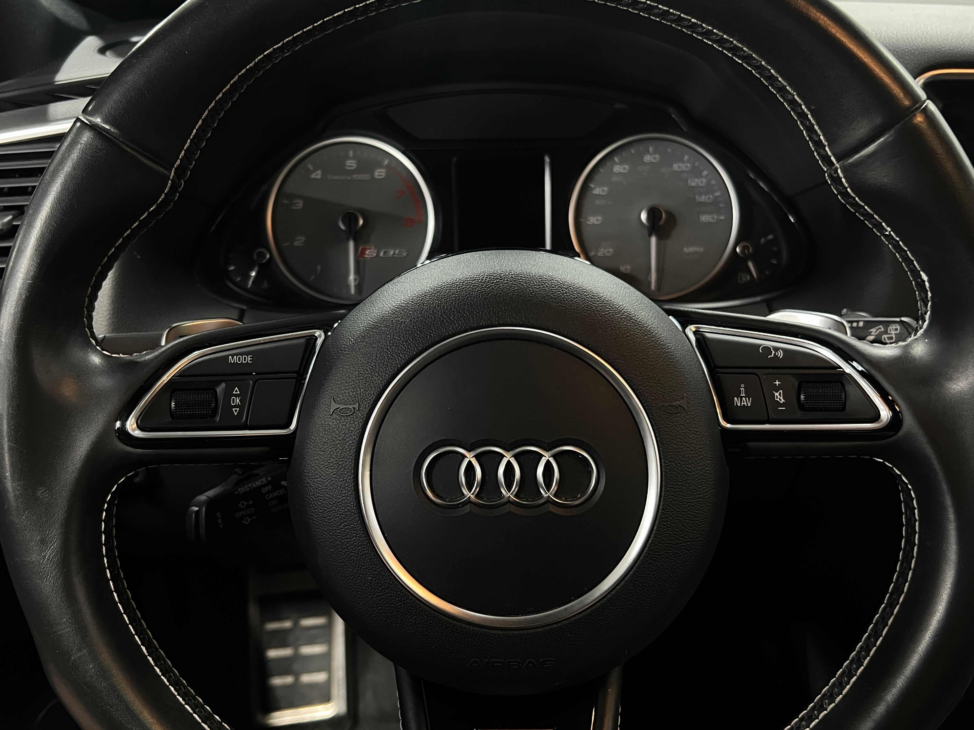 2016 Audi SQ5 Prestige 4