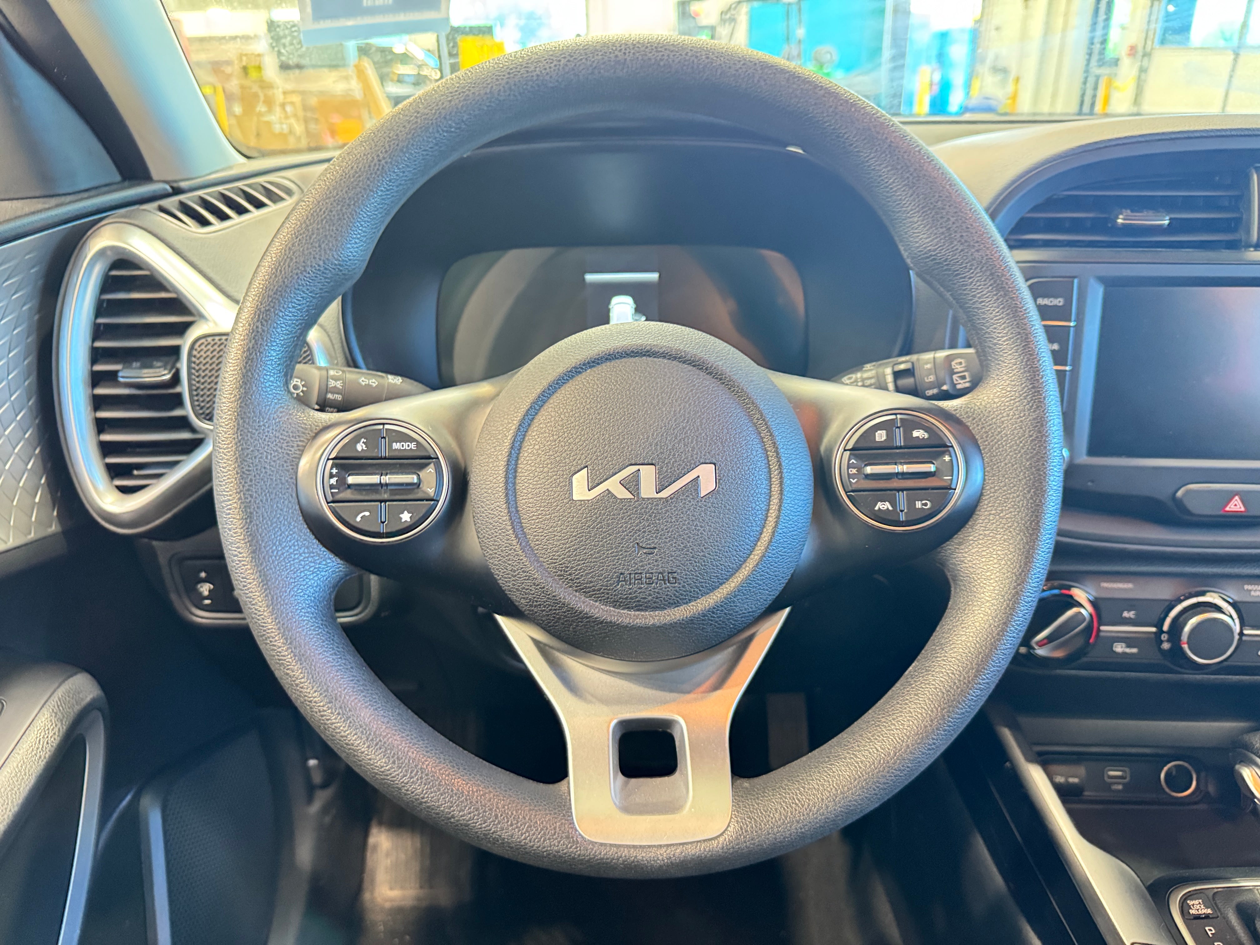2025 Kia Soul LX 5