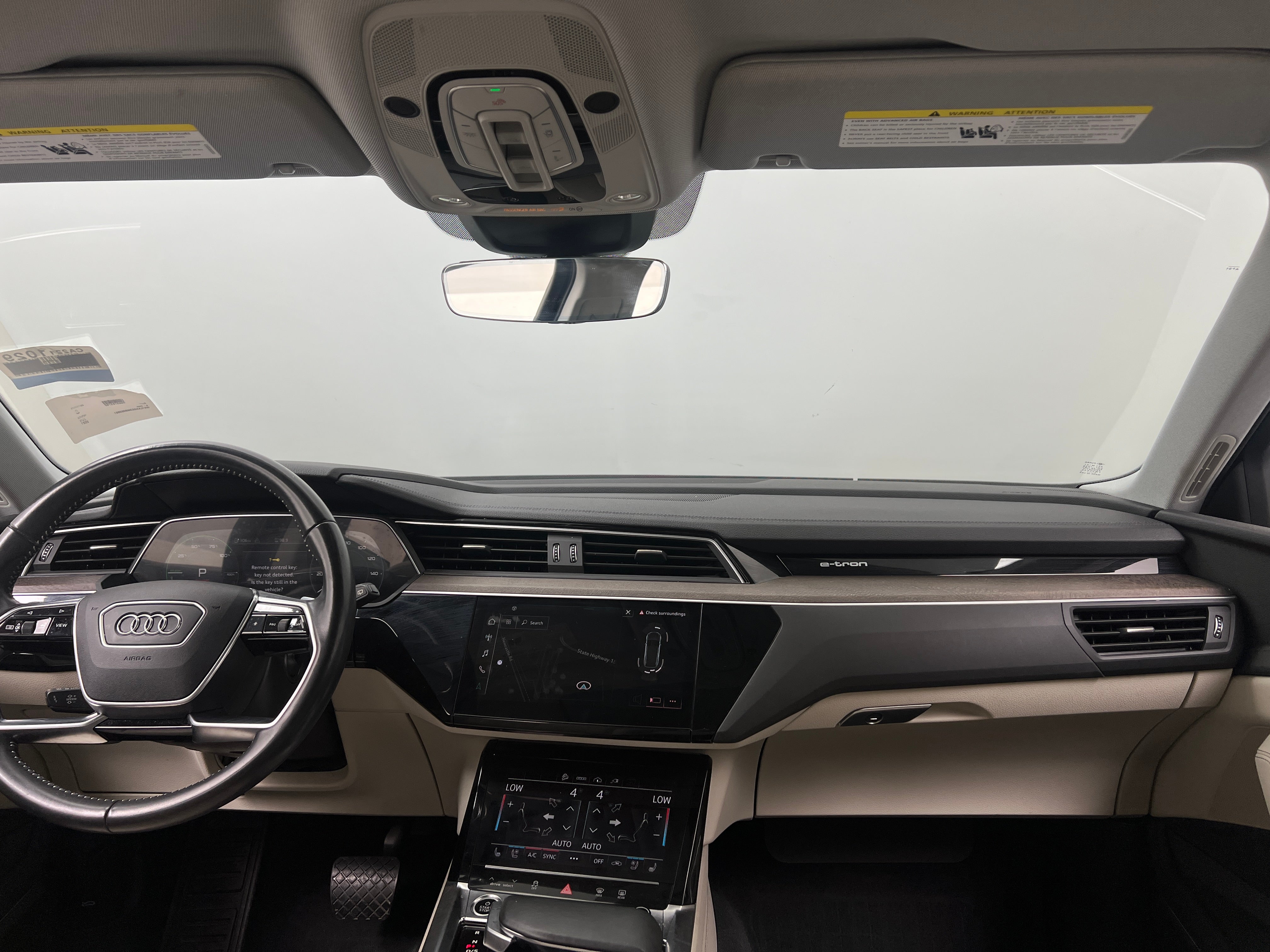 2021 Audi e-tron Premium Plus 2