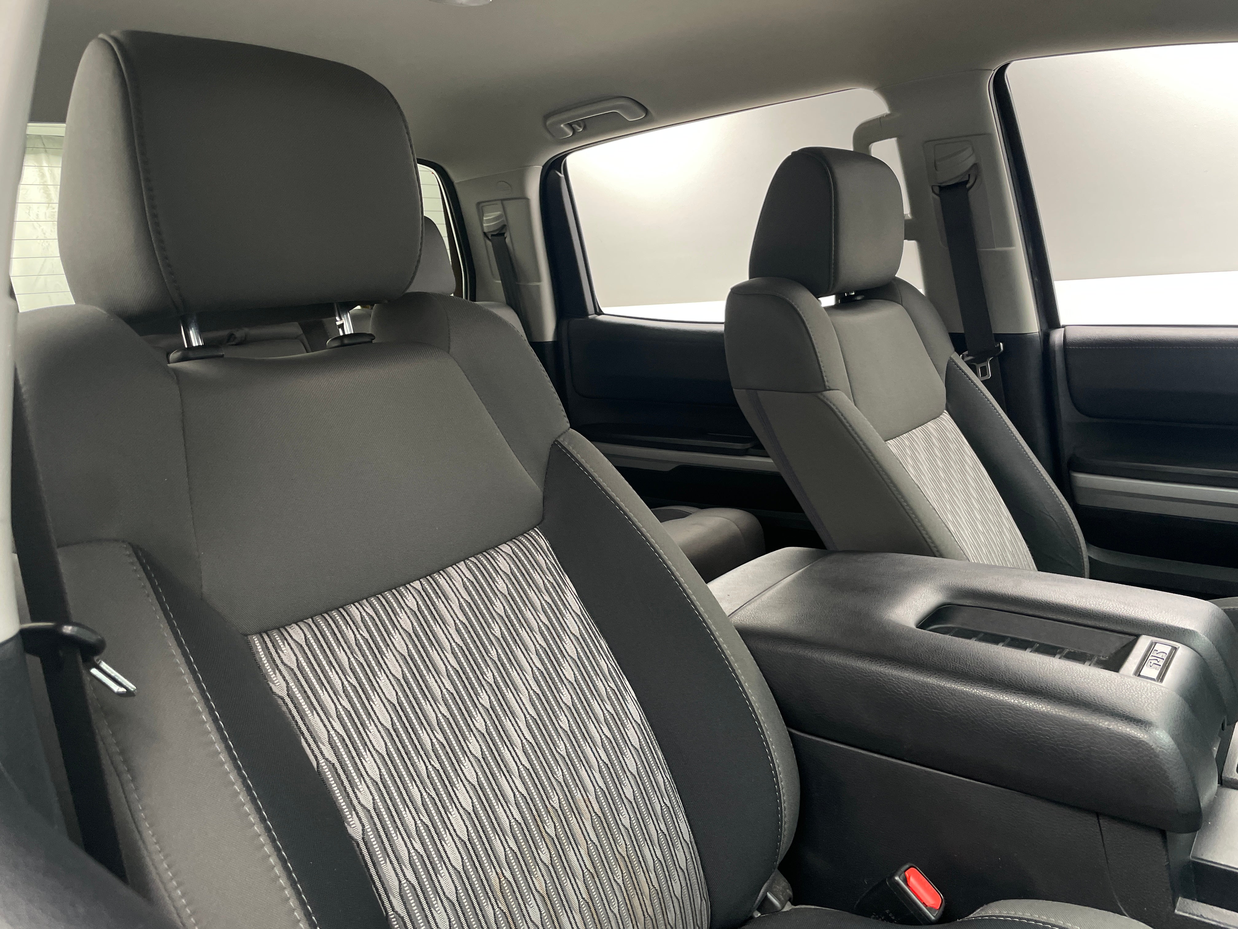 2019 Toyota Tundra SR5 2