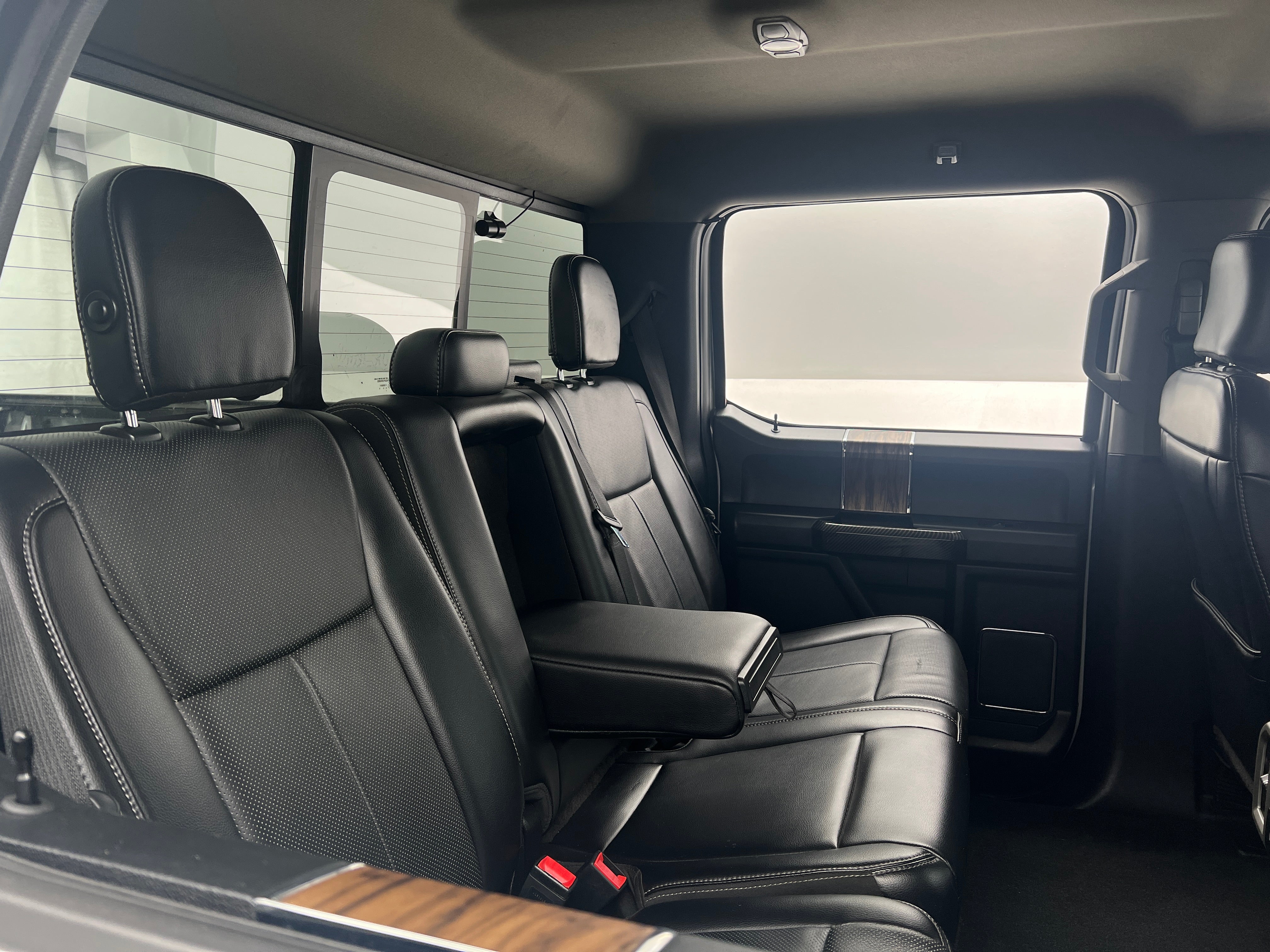 2018 Ford Econoline E-150 5