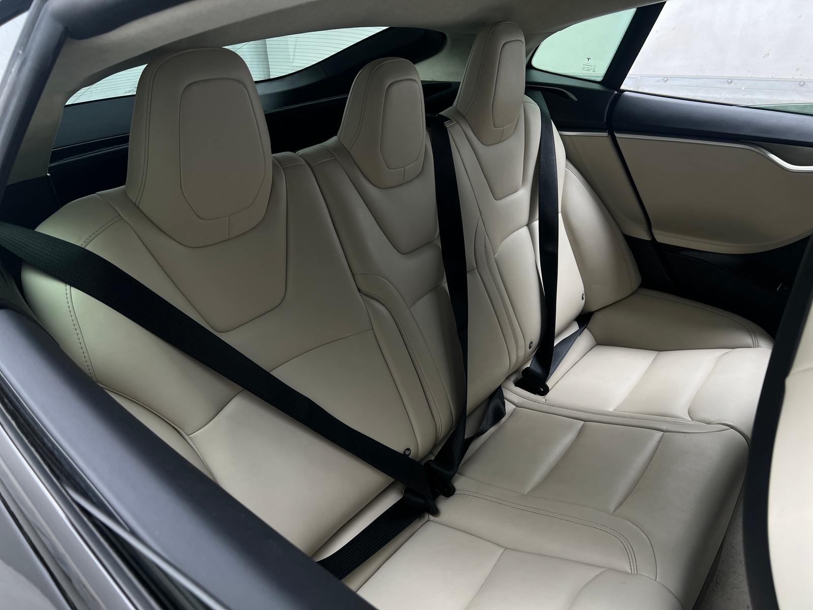 Thumbnail: 2018 Tesla Model S - 5