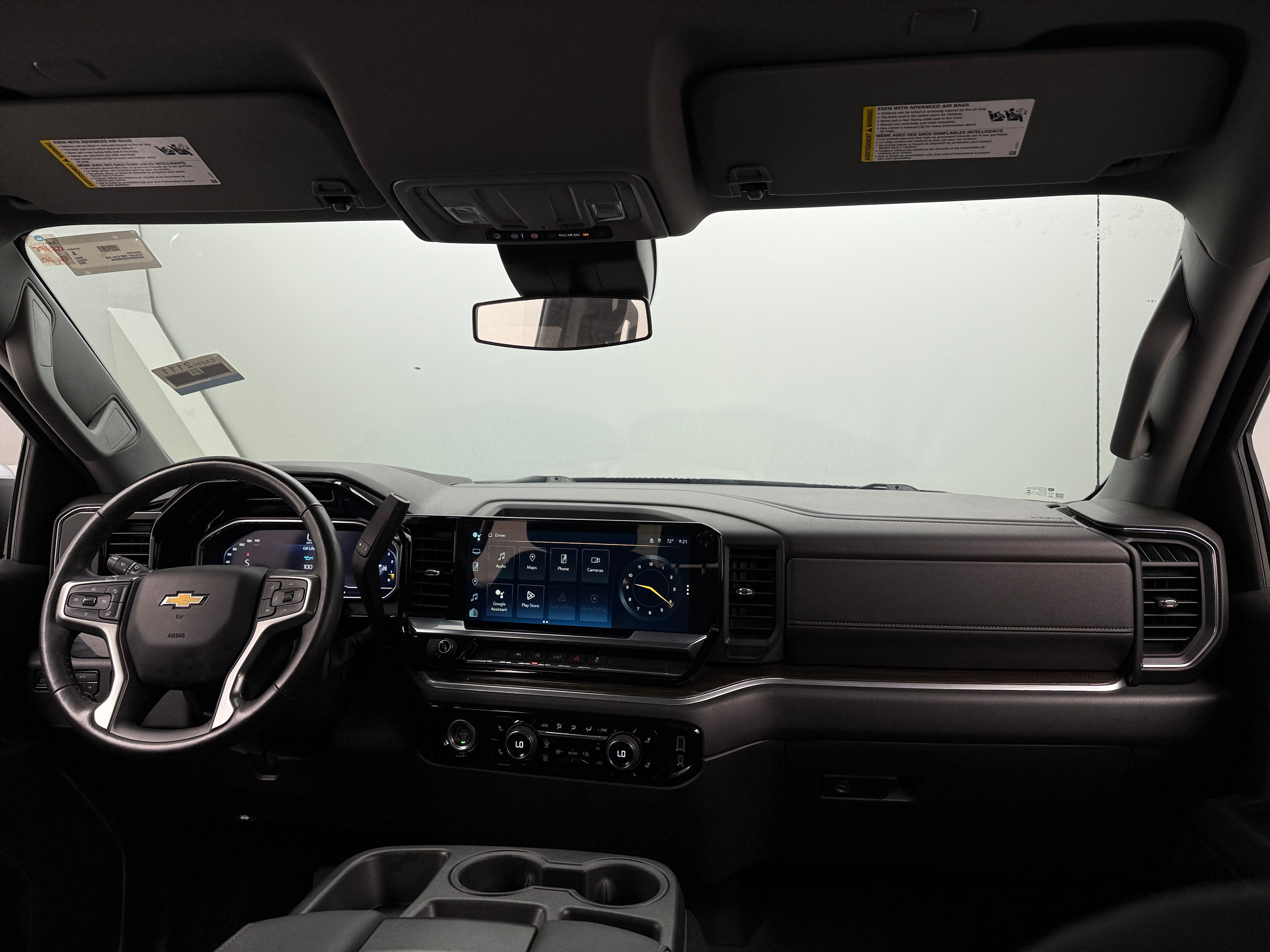 2022 Chevrolet Silverado 1500 LT 3