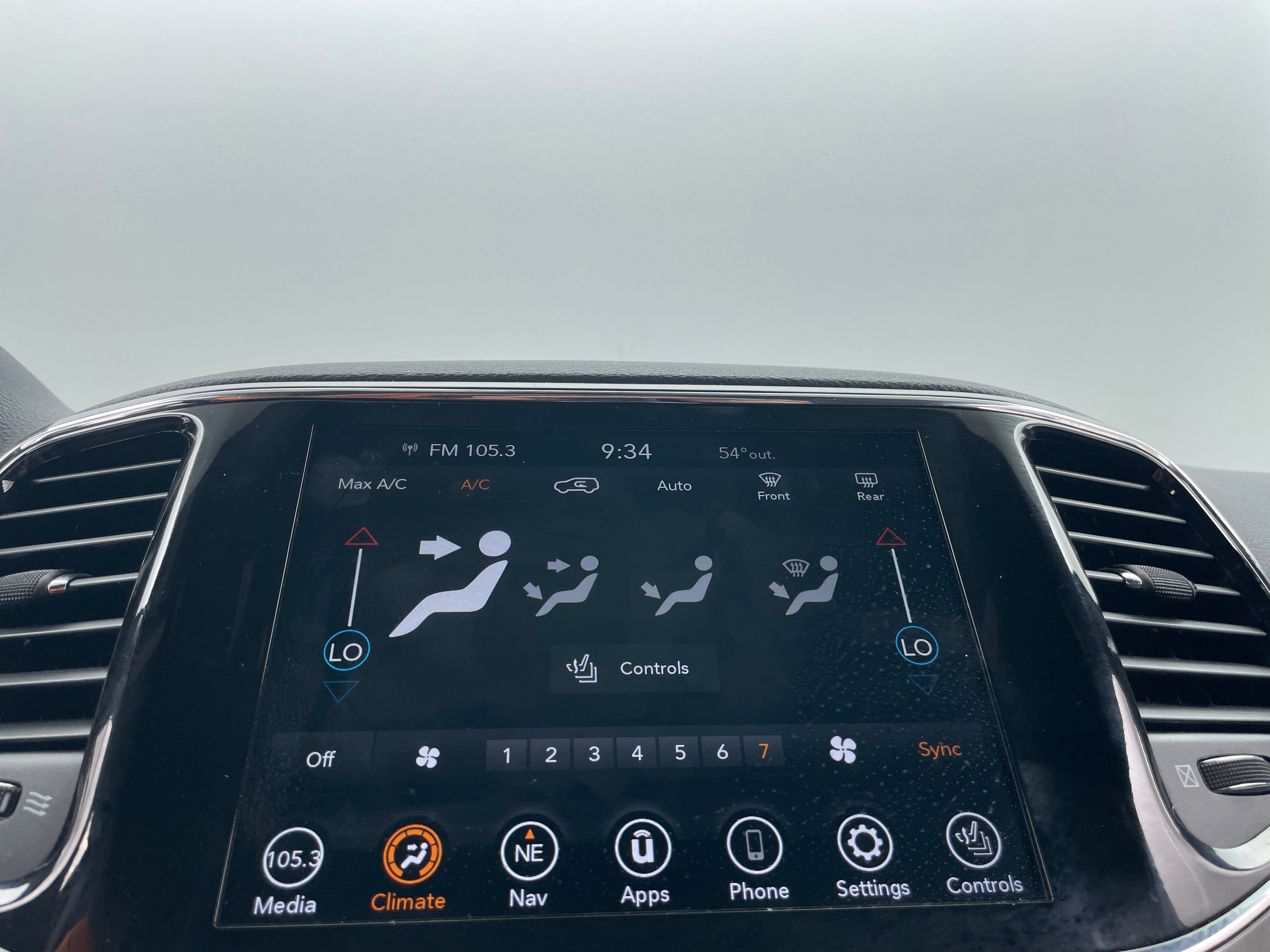 2020 Jeep Grand Cherokee Limited Edition 3