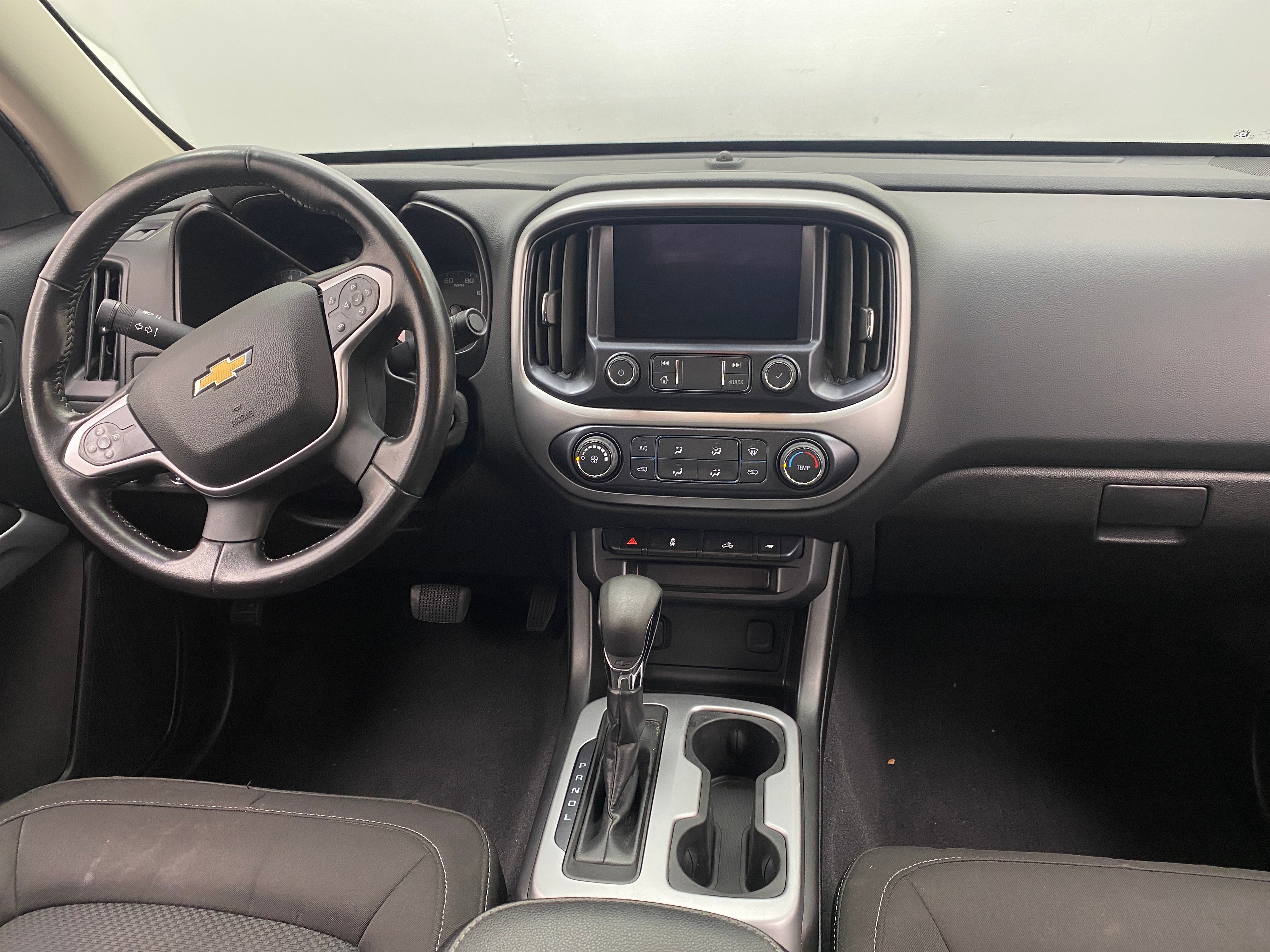 2022 Chevrolet Colorado LT 3