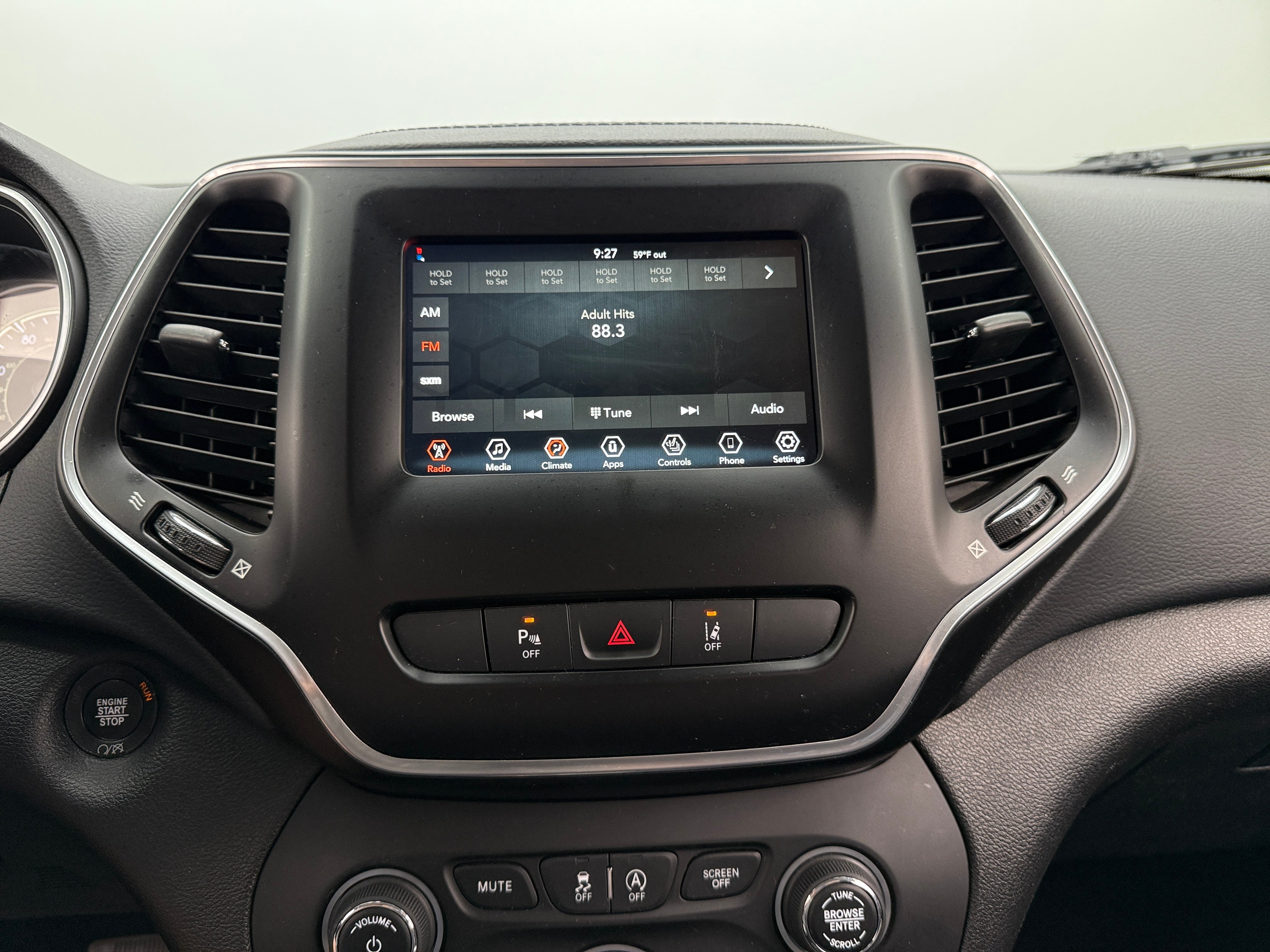 2021 Jeep Cherokee Latitude 3
