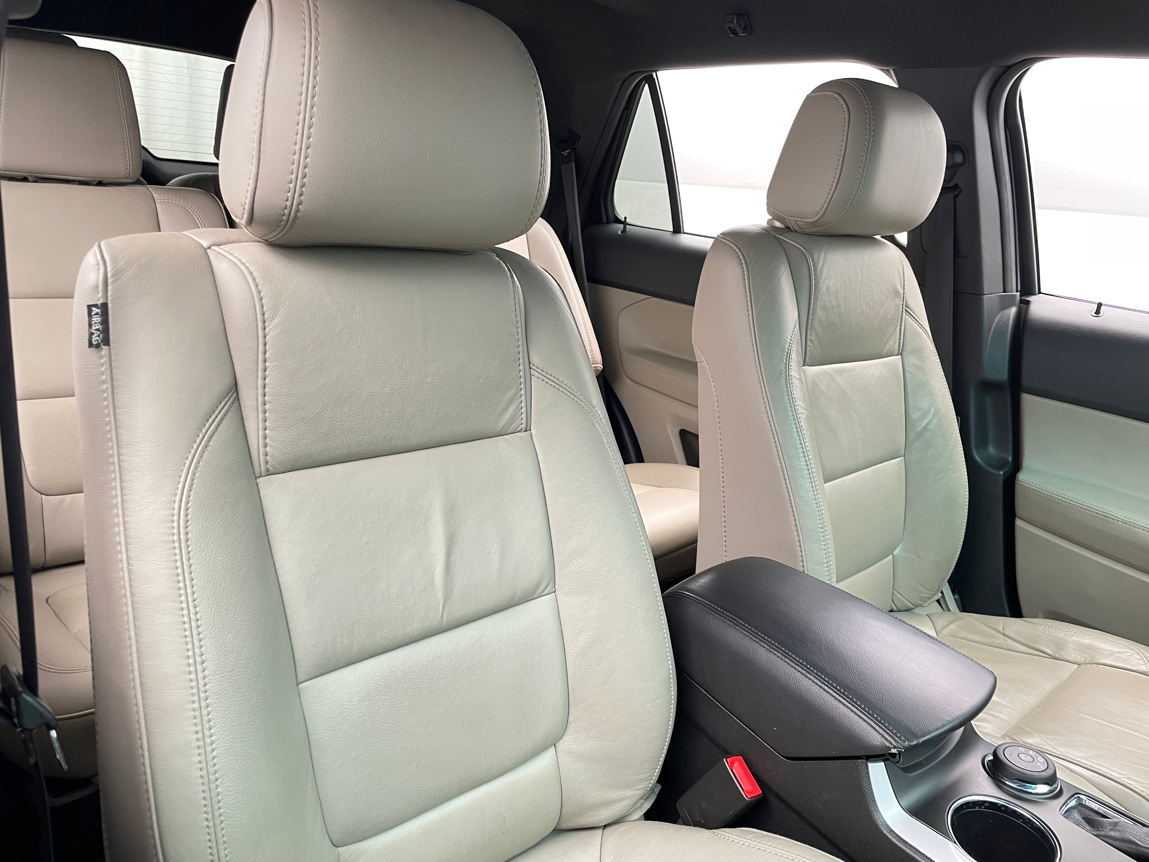 2014 Ford Explorer XLT 2