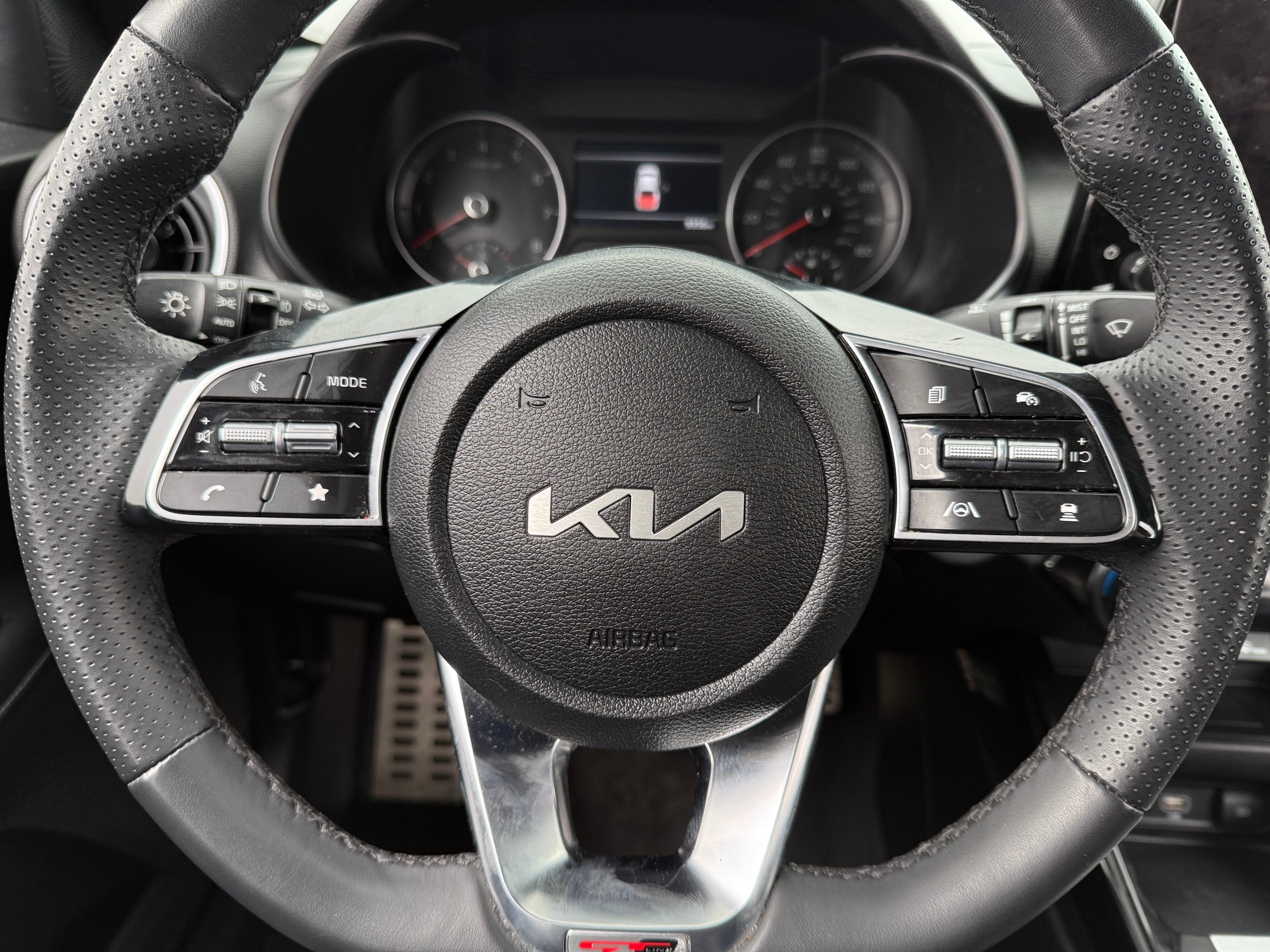 2024 Kia Forte GT-Line 5