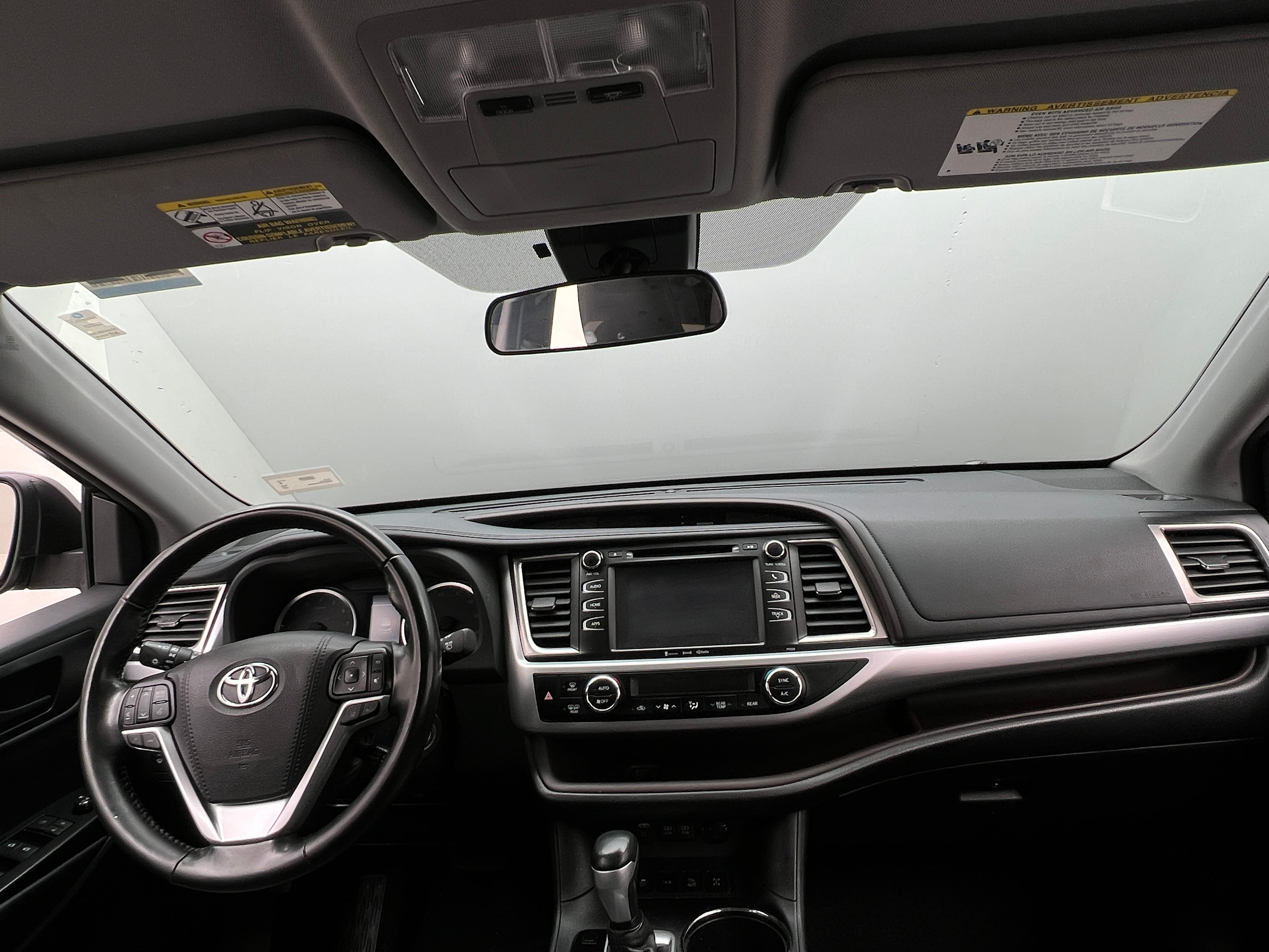 2017 Toyota Highlander Plus 2