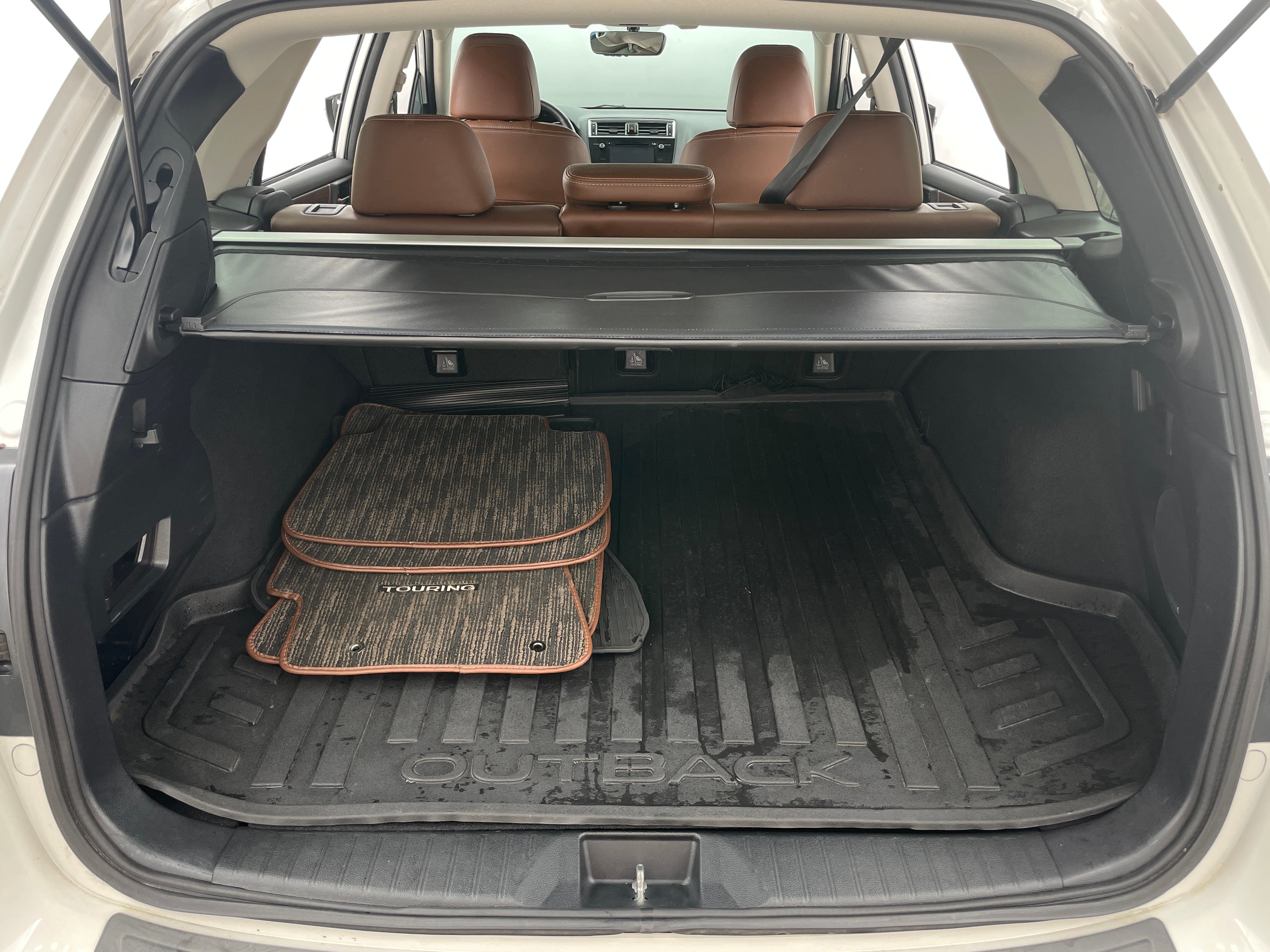 2017 Subaru Outback 2.5i Touring 6