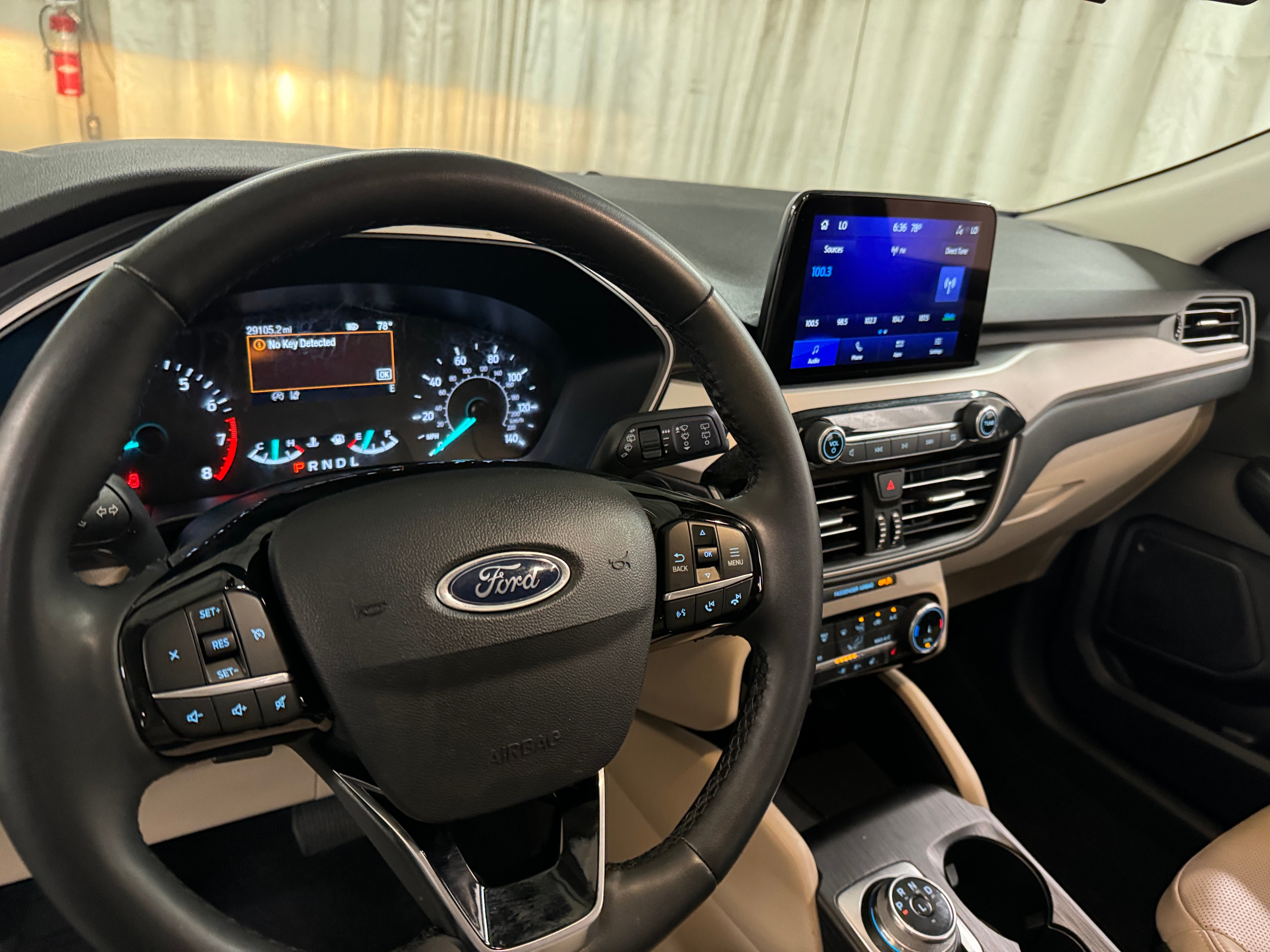 2022 Ford Escape SEL 2