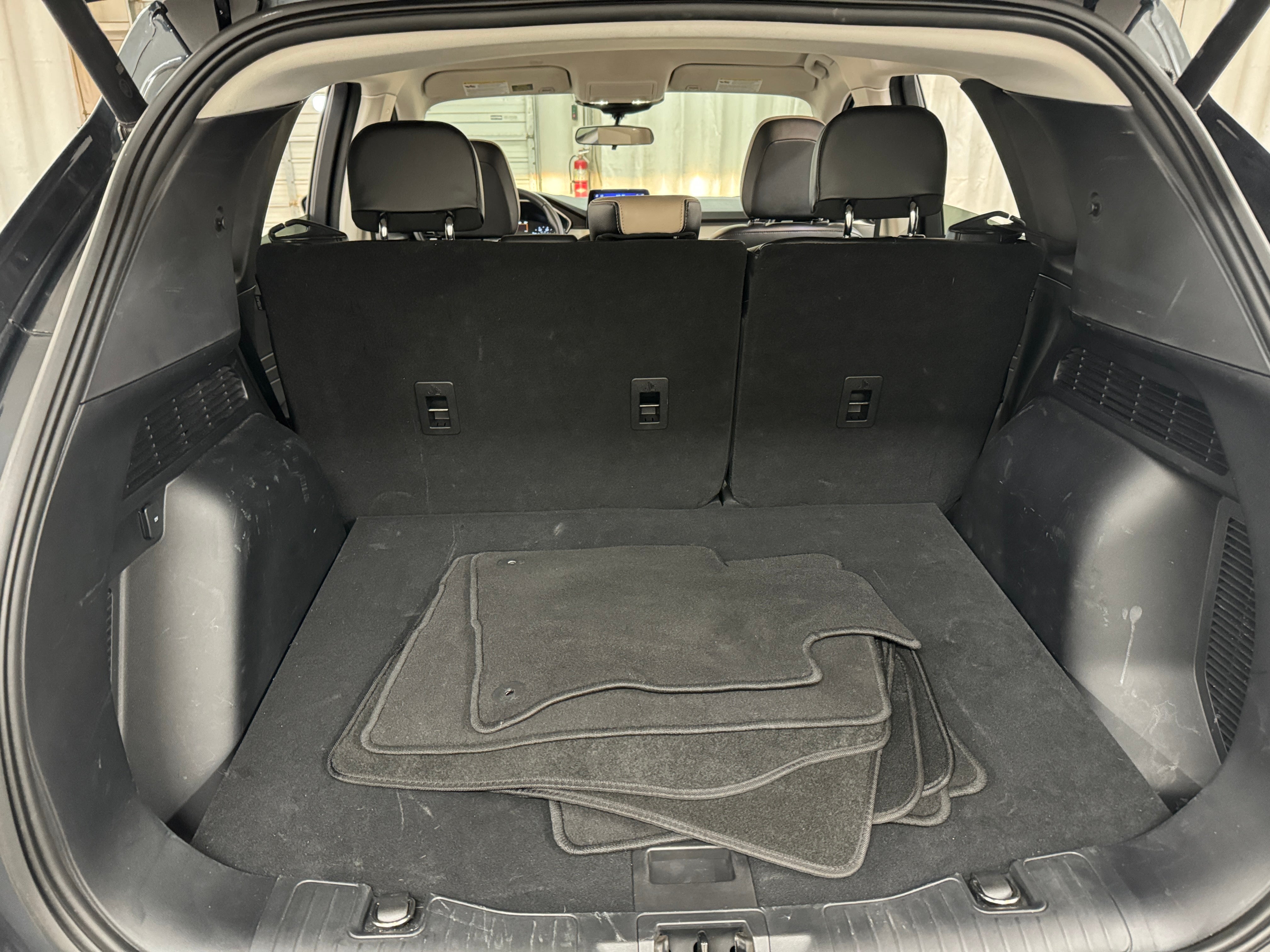 2022 Ford Escape SEL 6