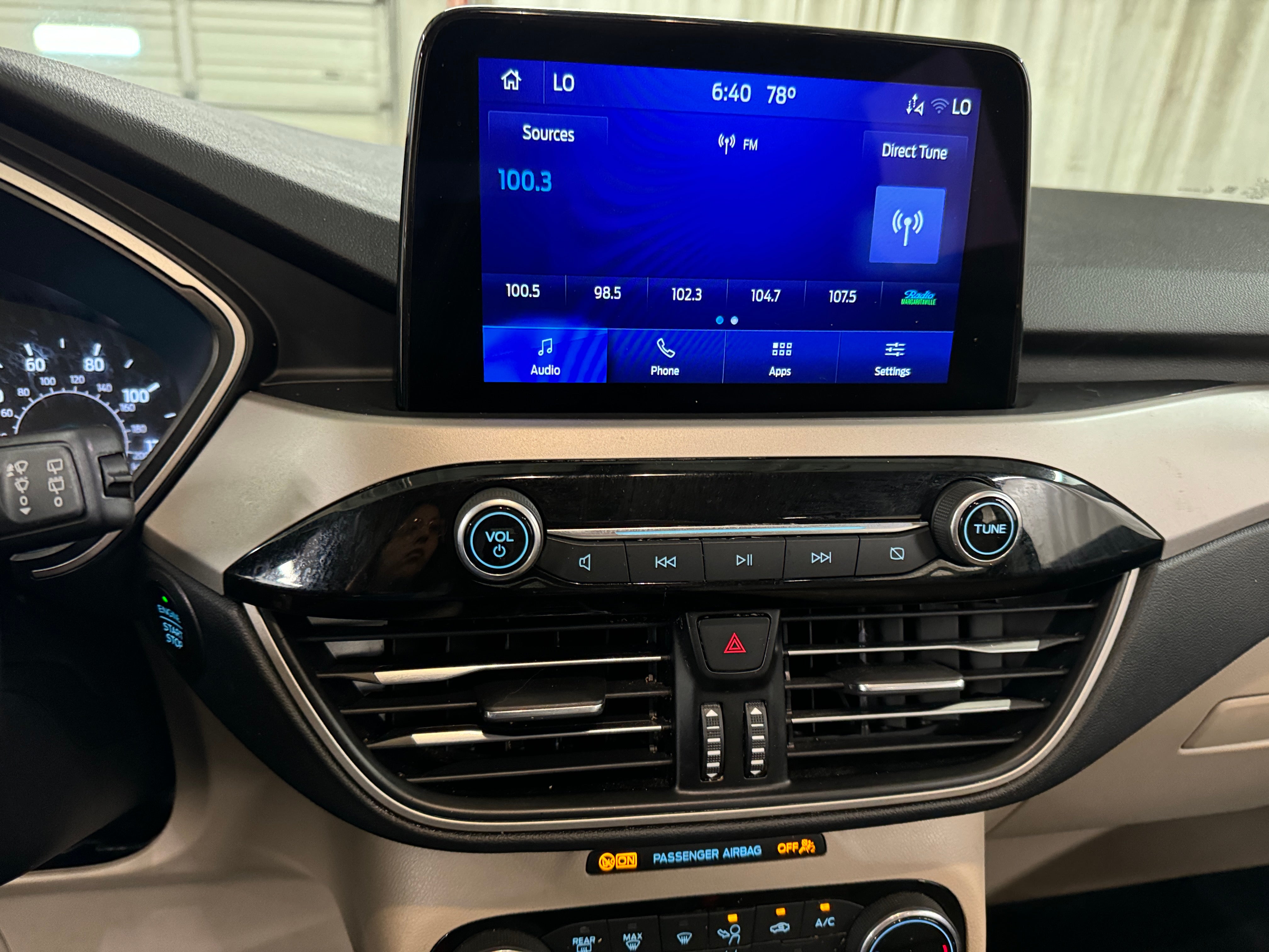 2022 Ford Escape SEL 3