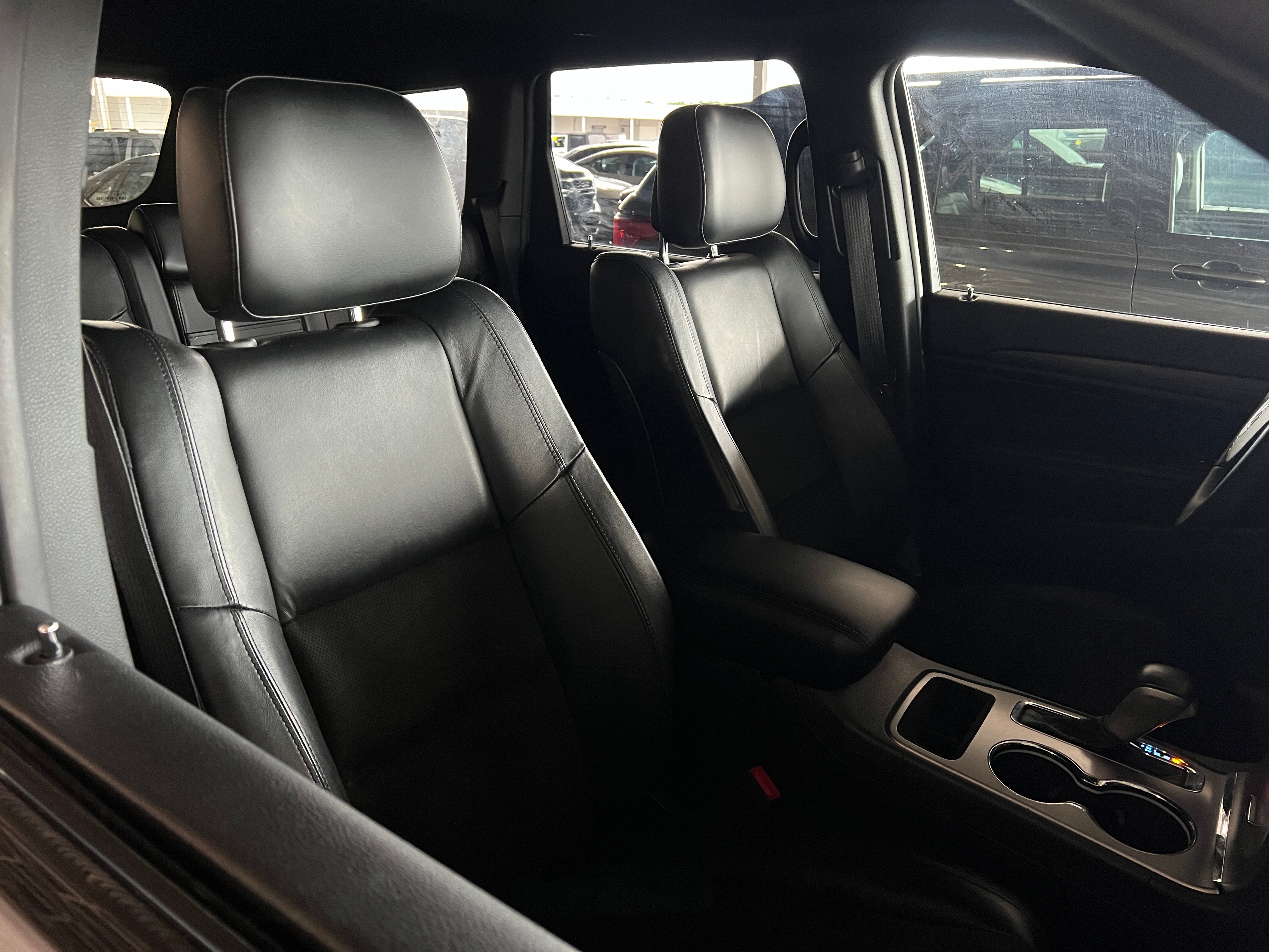 2019 Jeep Grand Cherokee Altitude 2