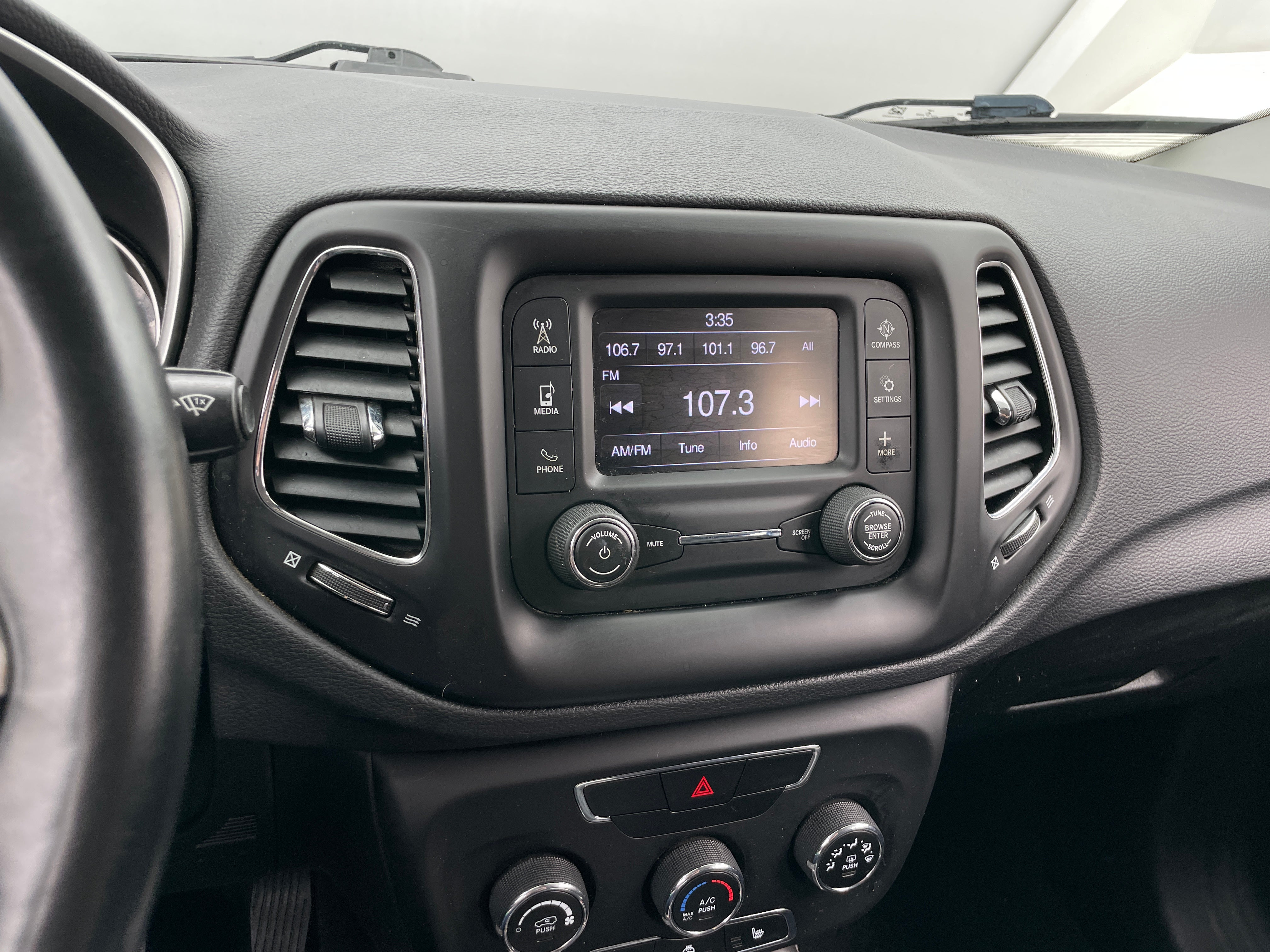 2018 Jeep Compass Latitude 4