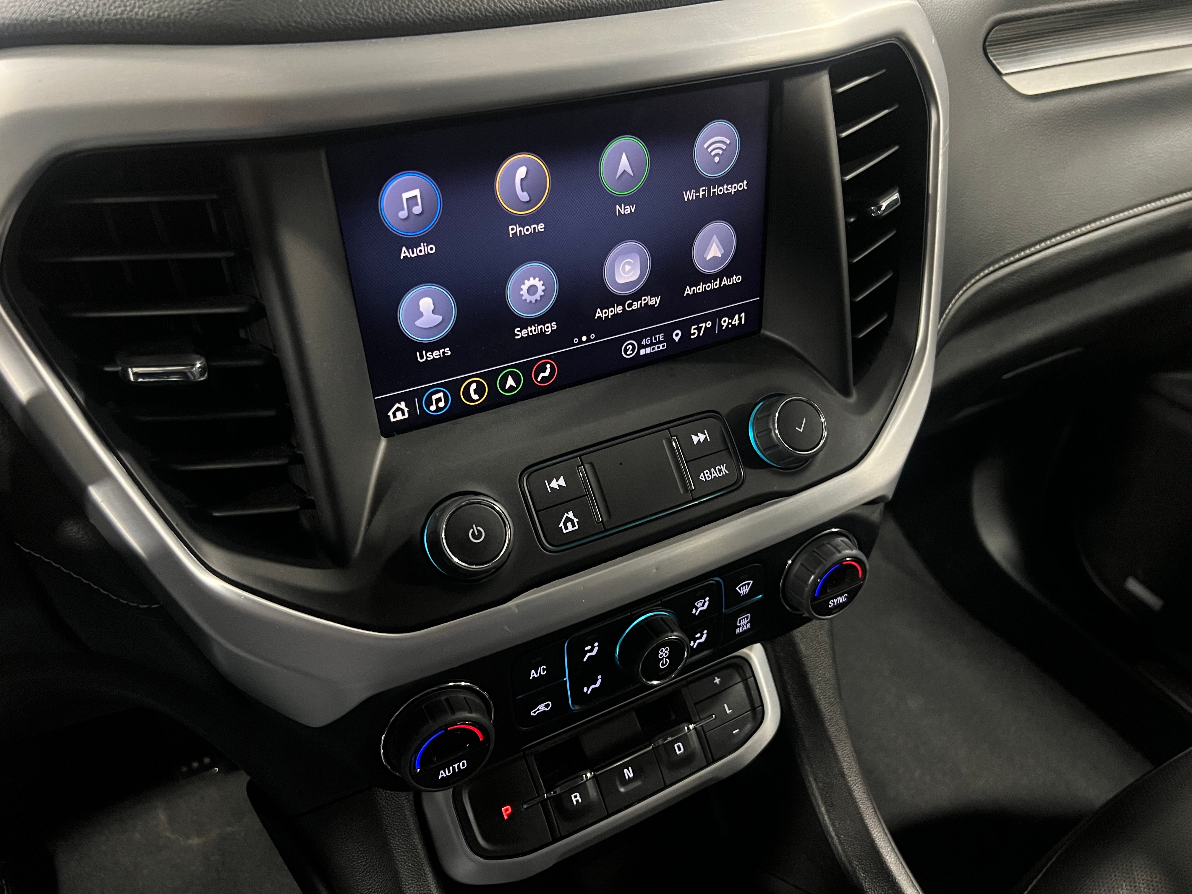 2023 GMC Acadia SLT 3
