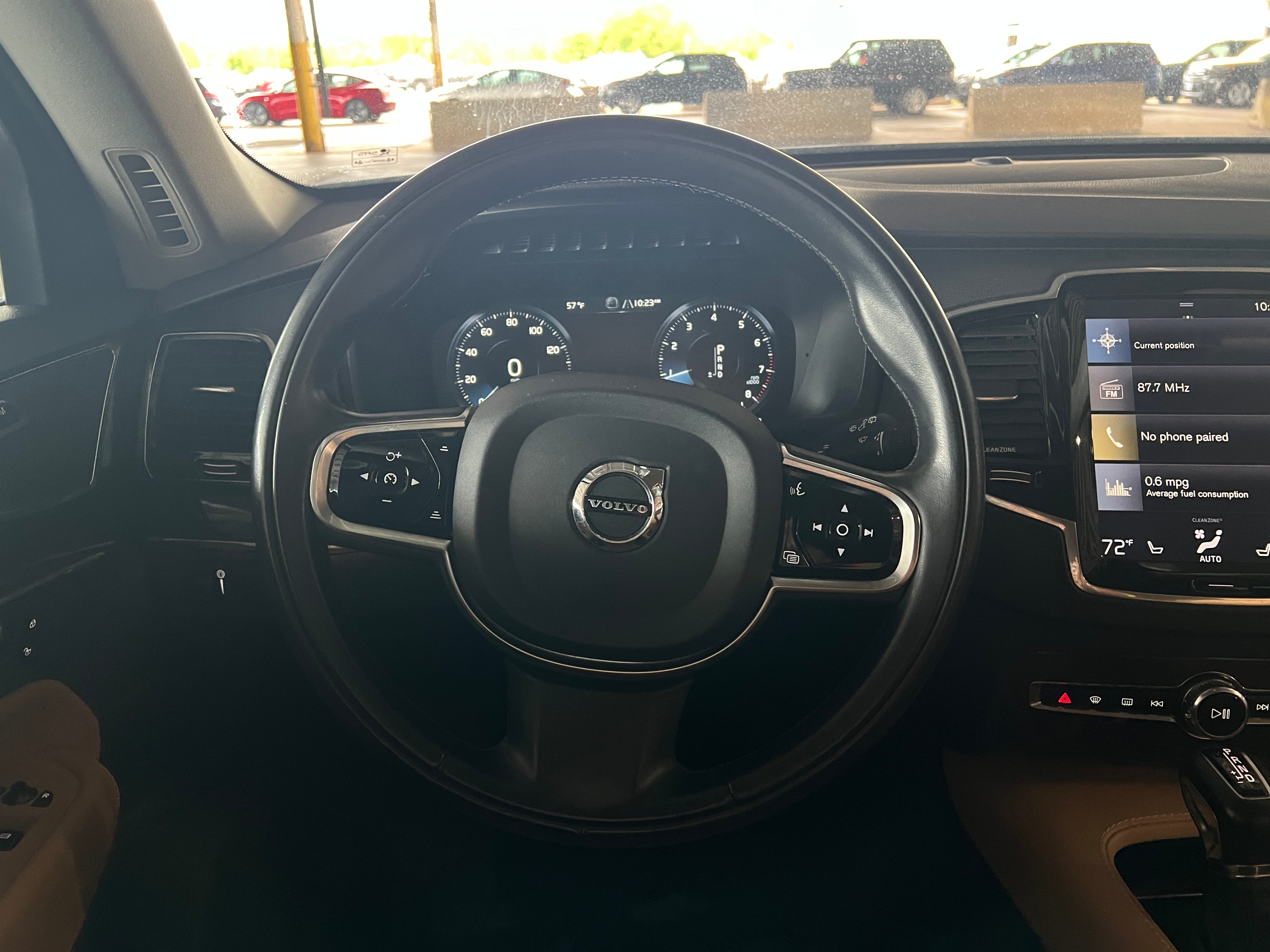 2016 Volvo XC90 T6 Momentum 4