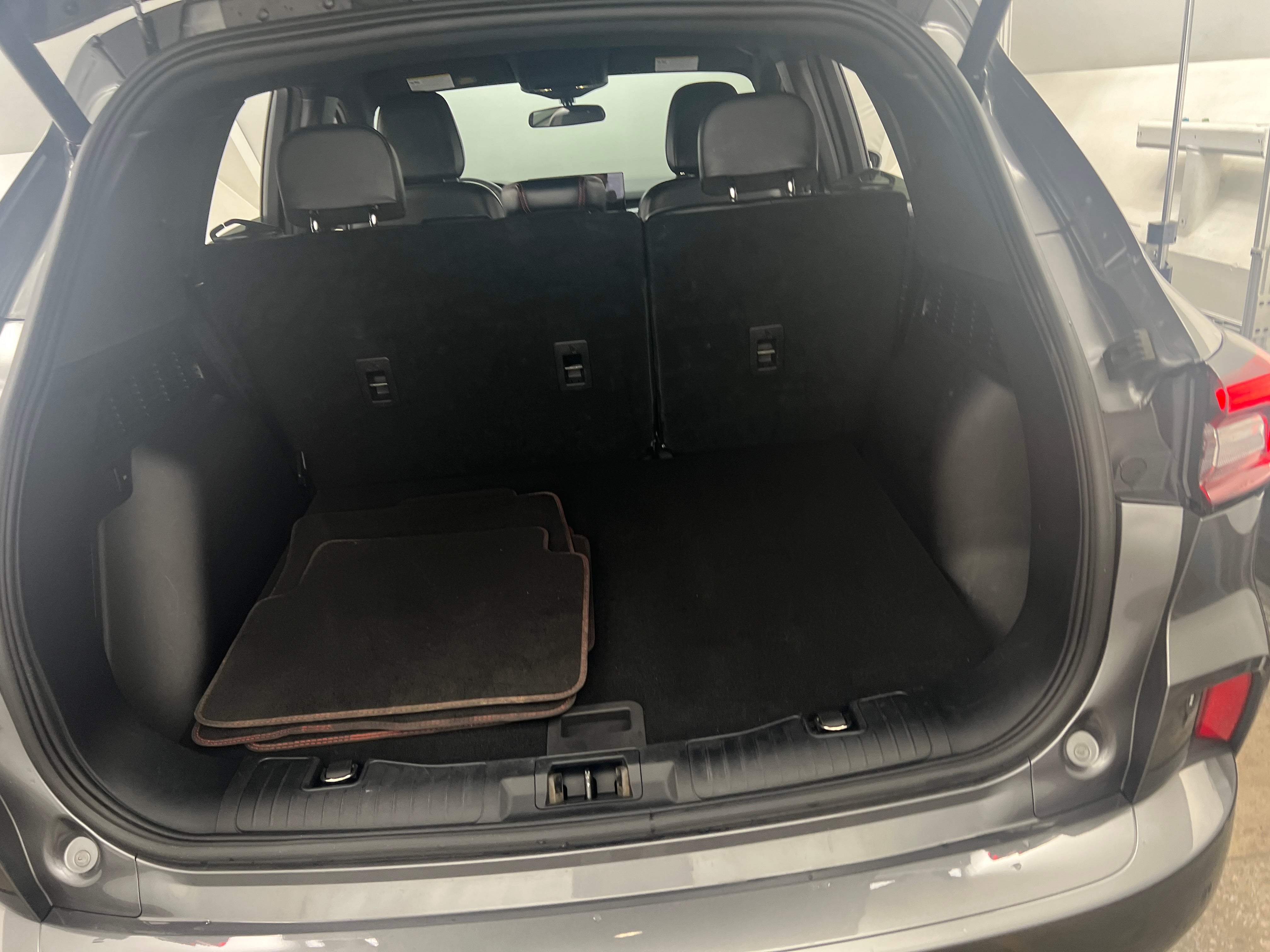 2023 Ford Escape ST-Line 7
