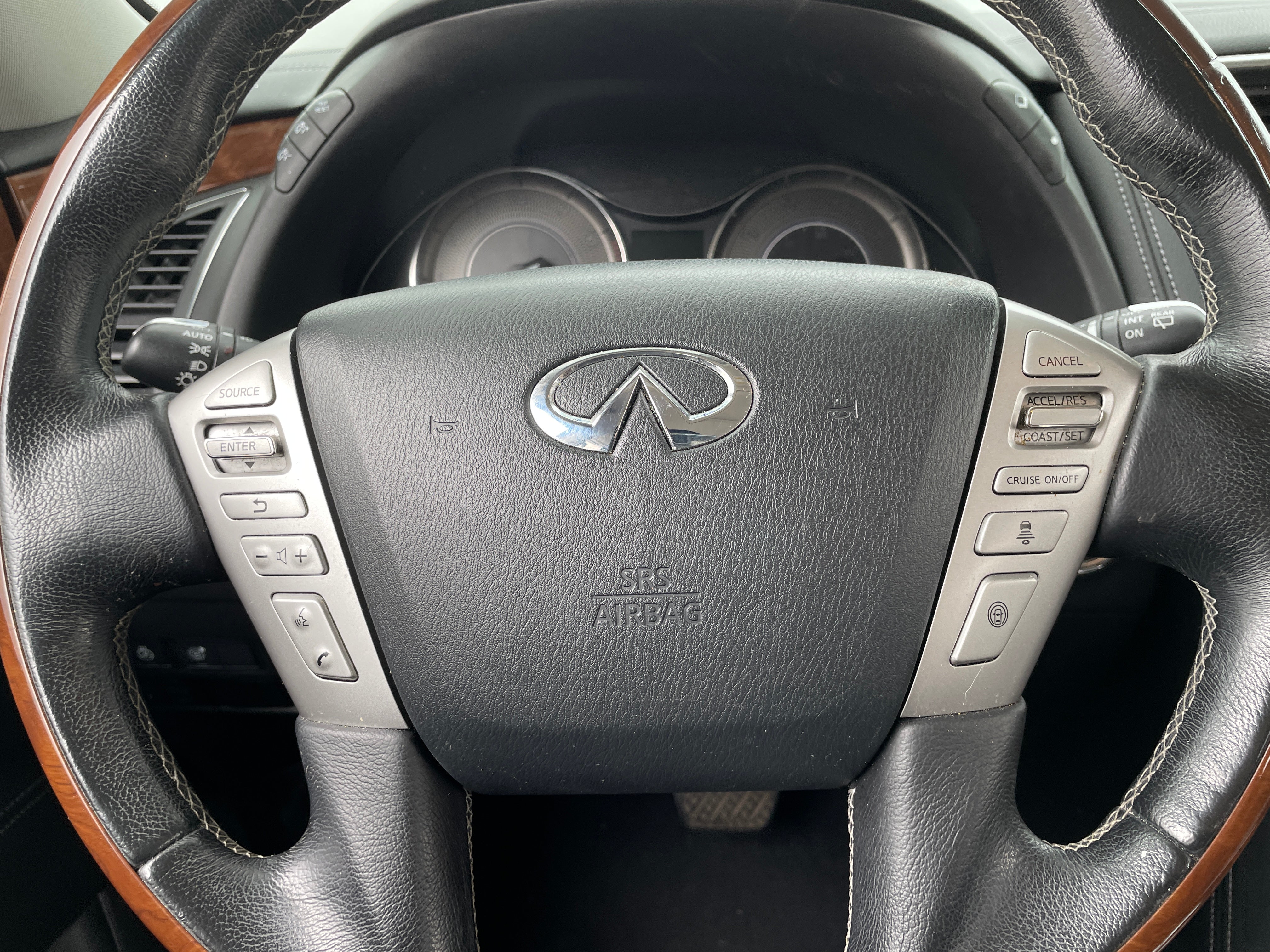 2018 INFINITI QX80 Base 4