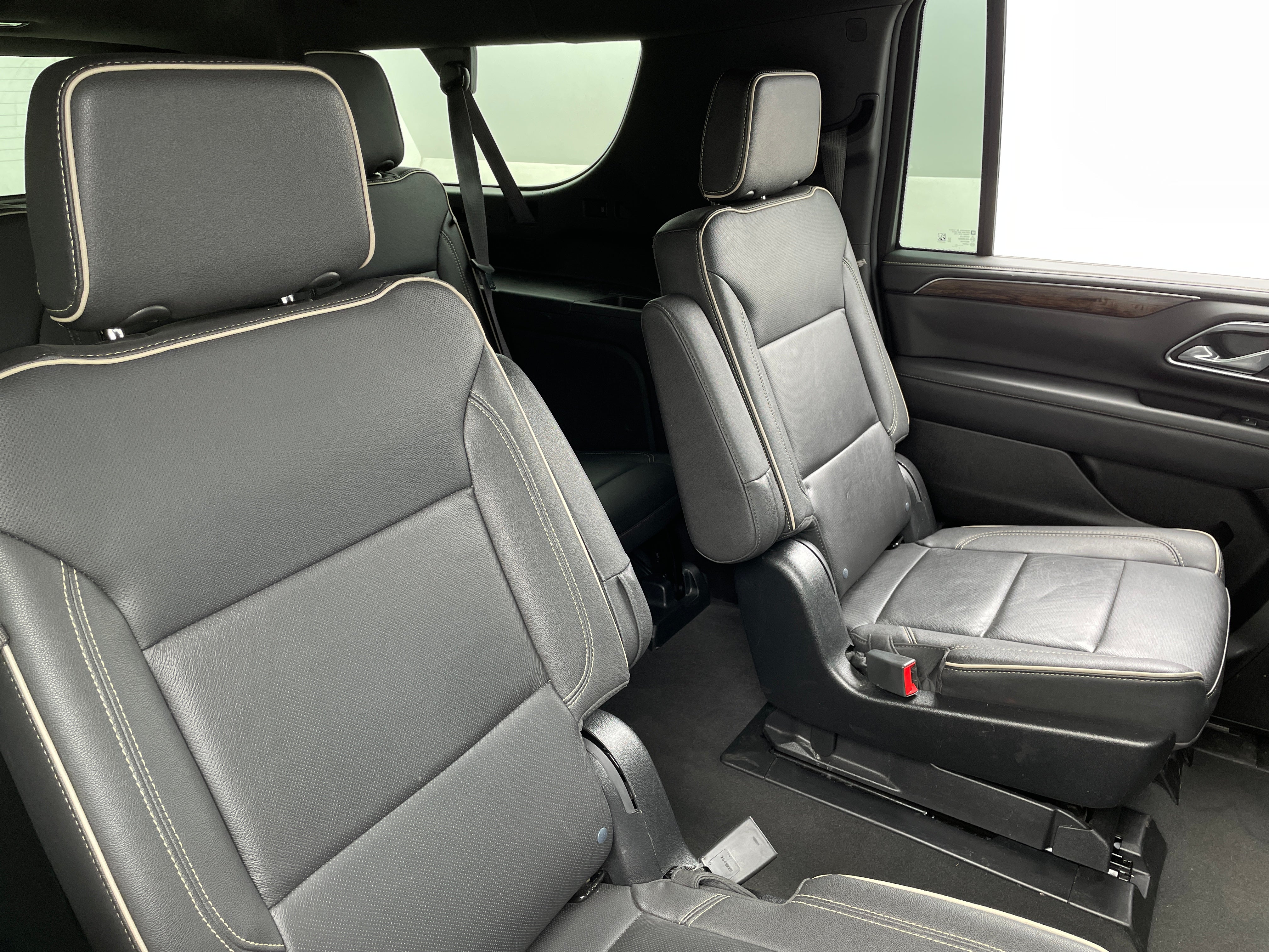 2023 Chevrolet Suburban Premier 5