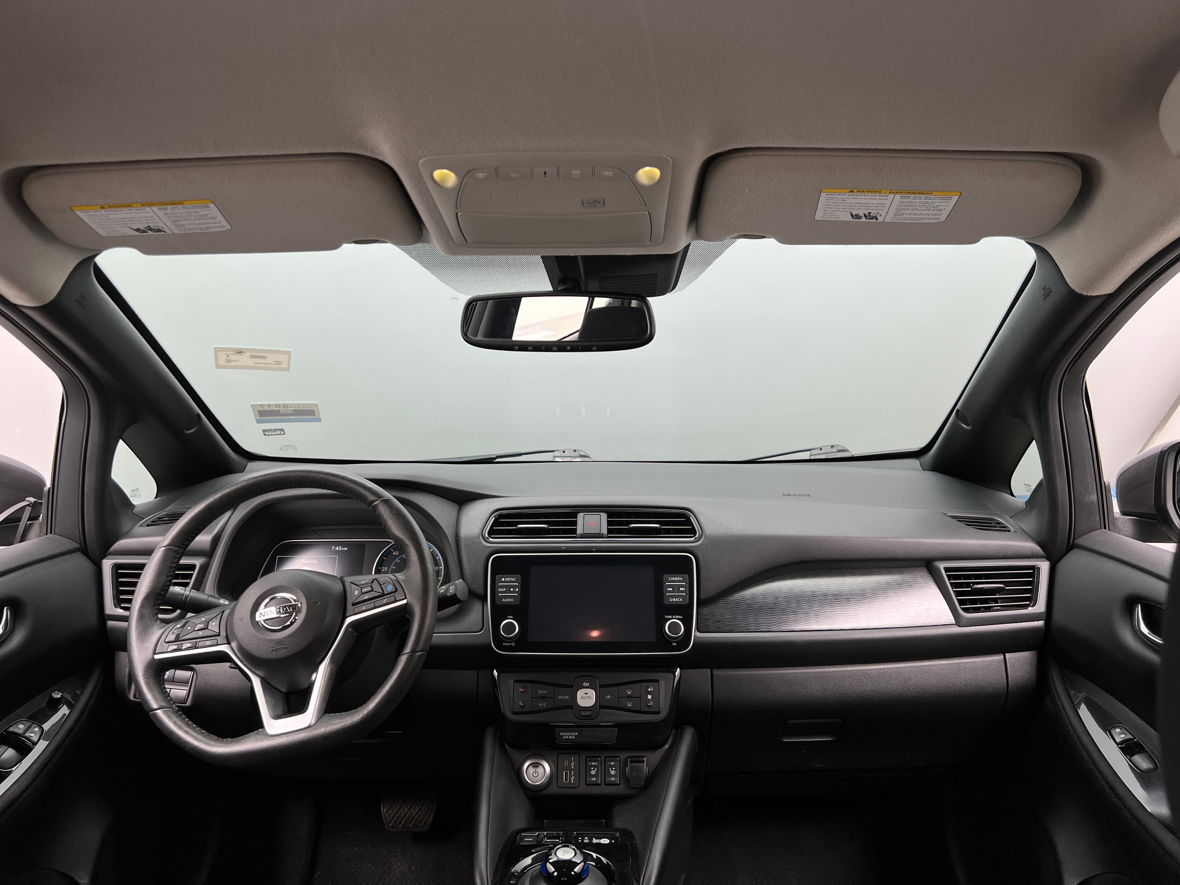 2021 Nissan Leaf SV 3