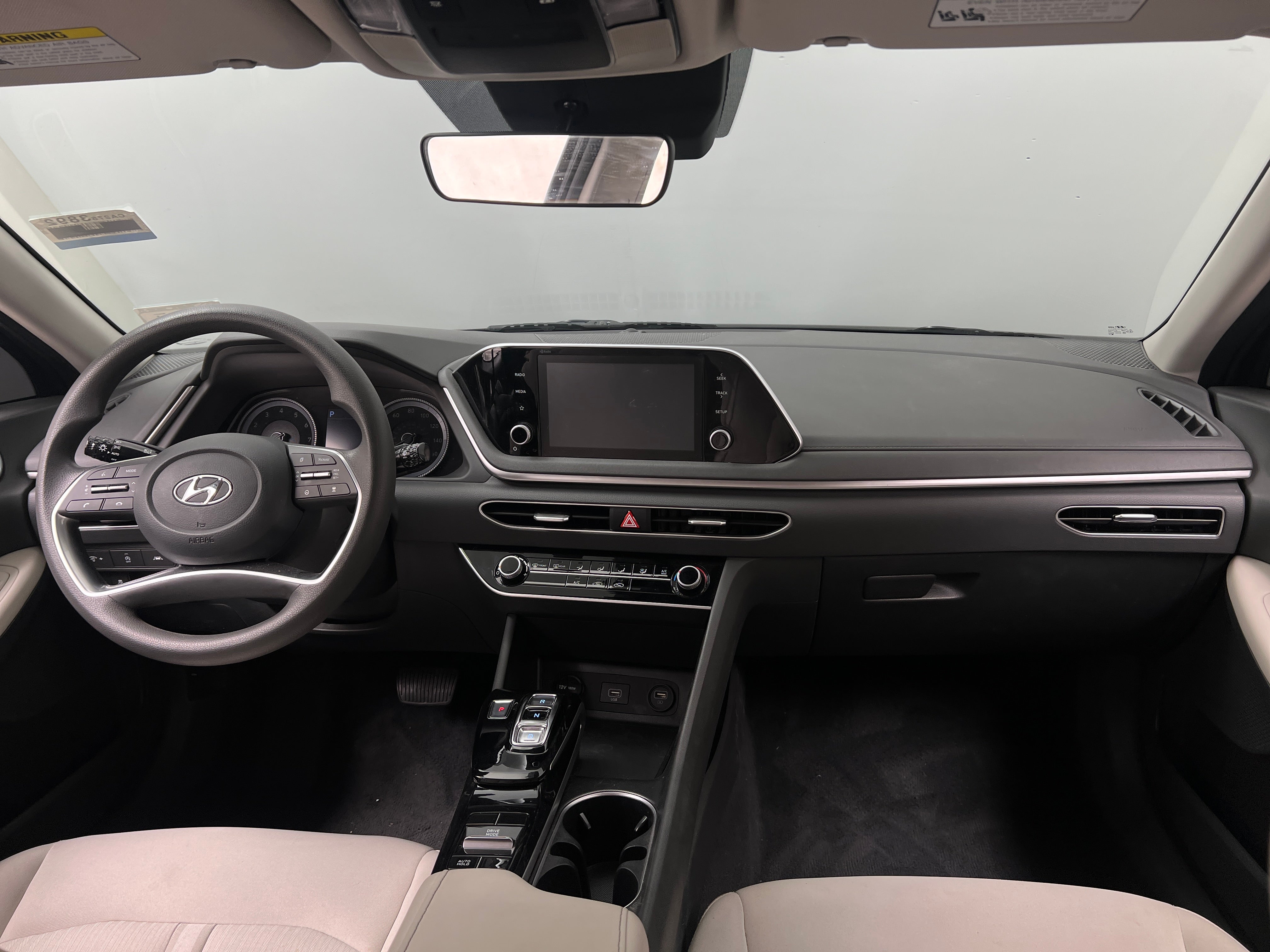 2023 Hyundai Sonata SE 3