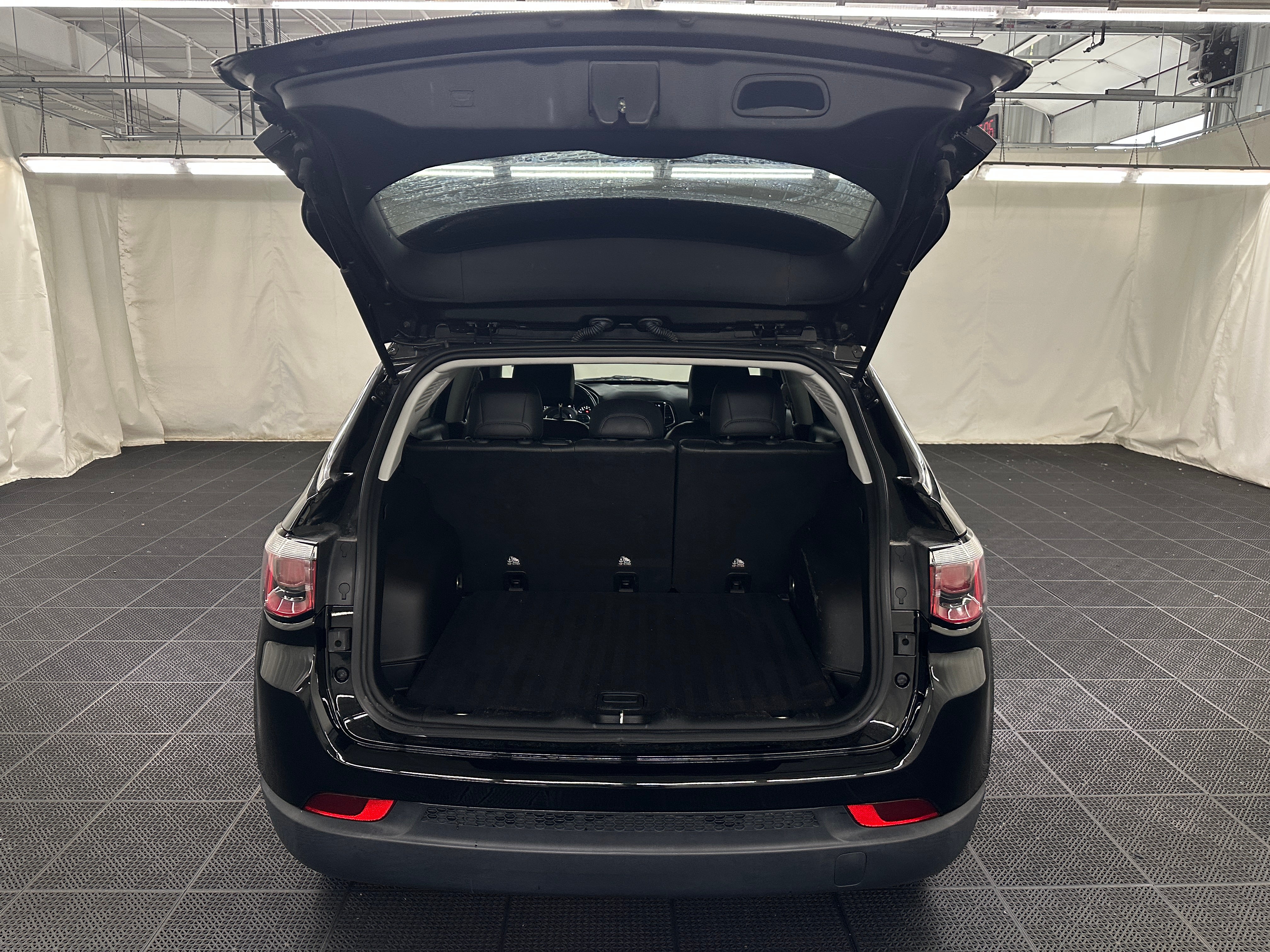 2018 Jeep Compass Latitude 7