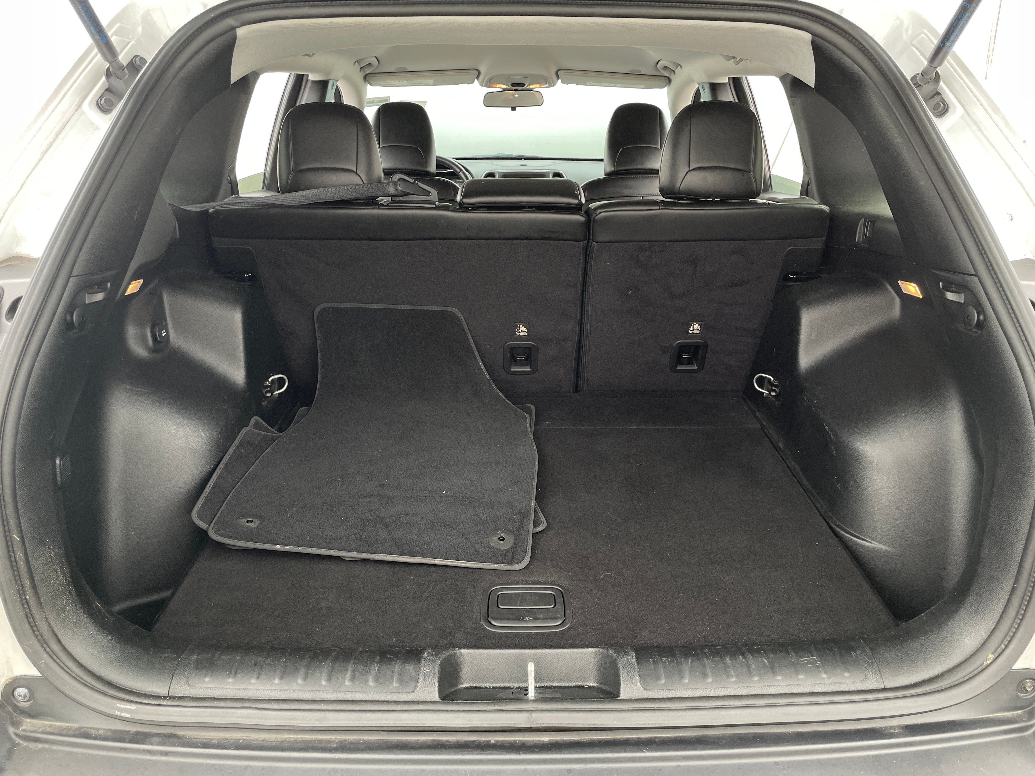 2019 Jeep Cherokee Latitude 6
