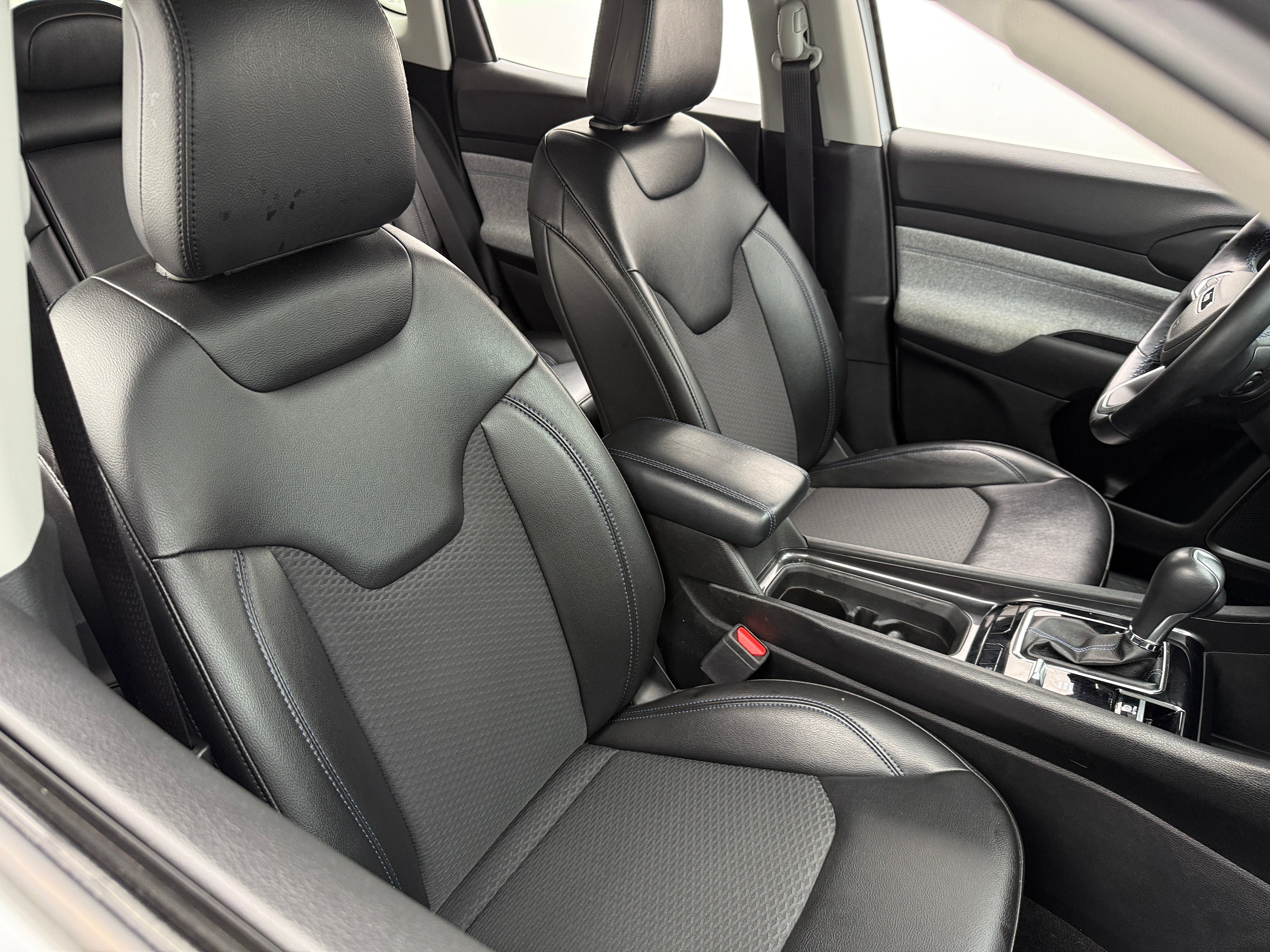 2022 Jeep Compass Latitude 2