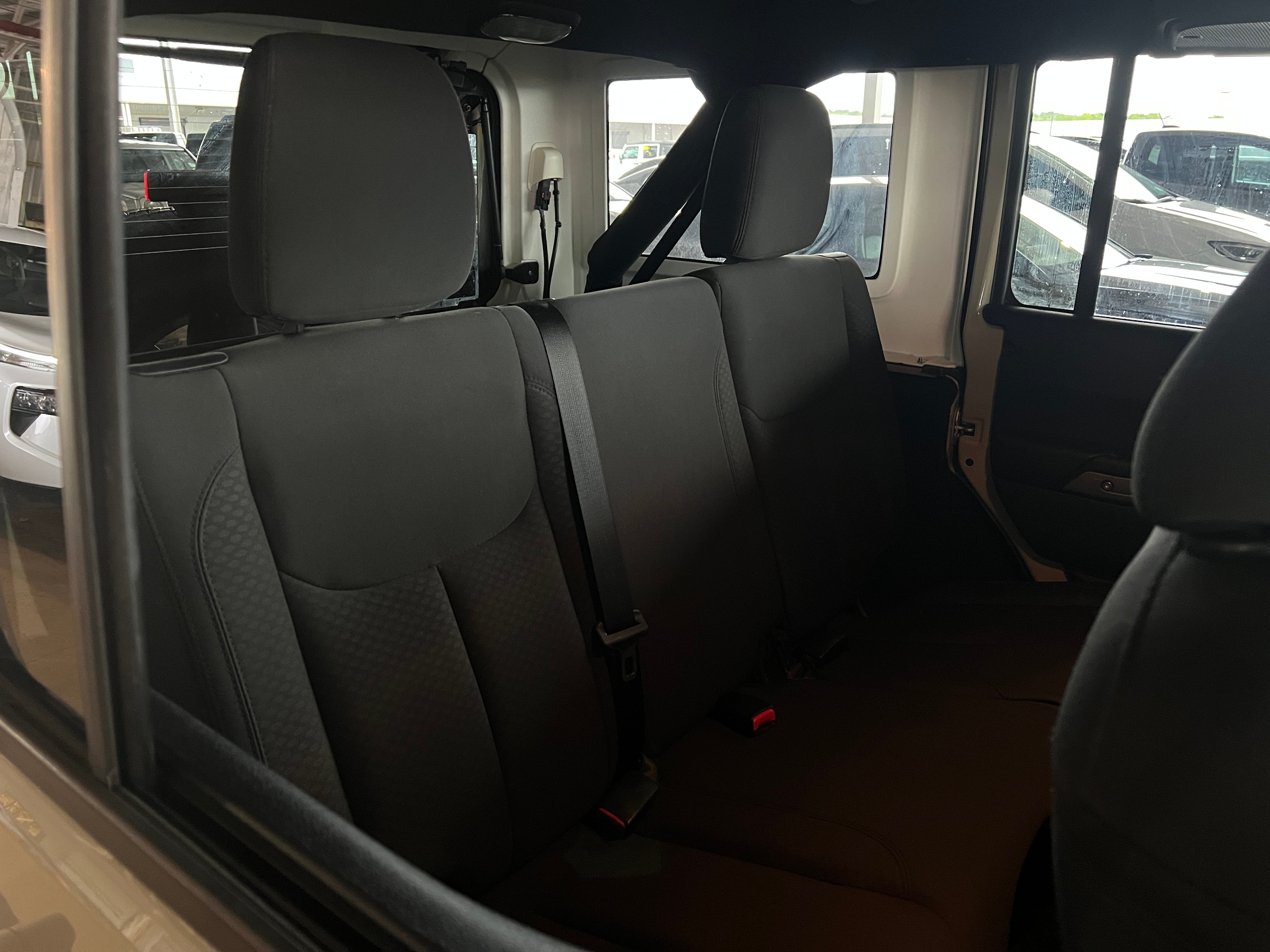 2017 Jeep Wrangler Unlimited Sport S 6