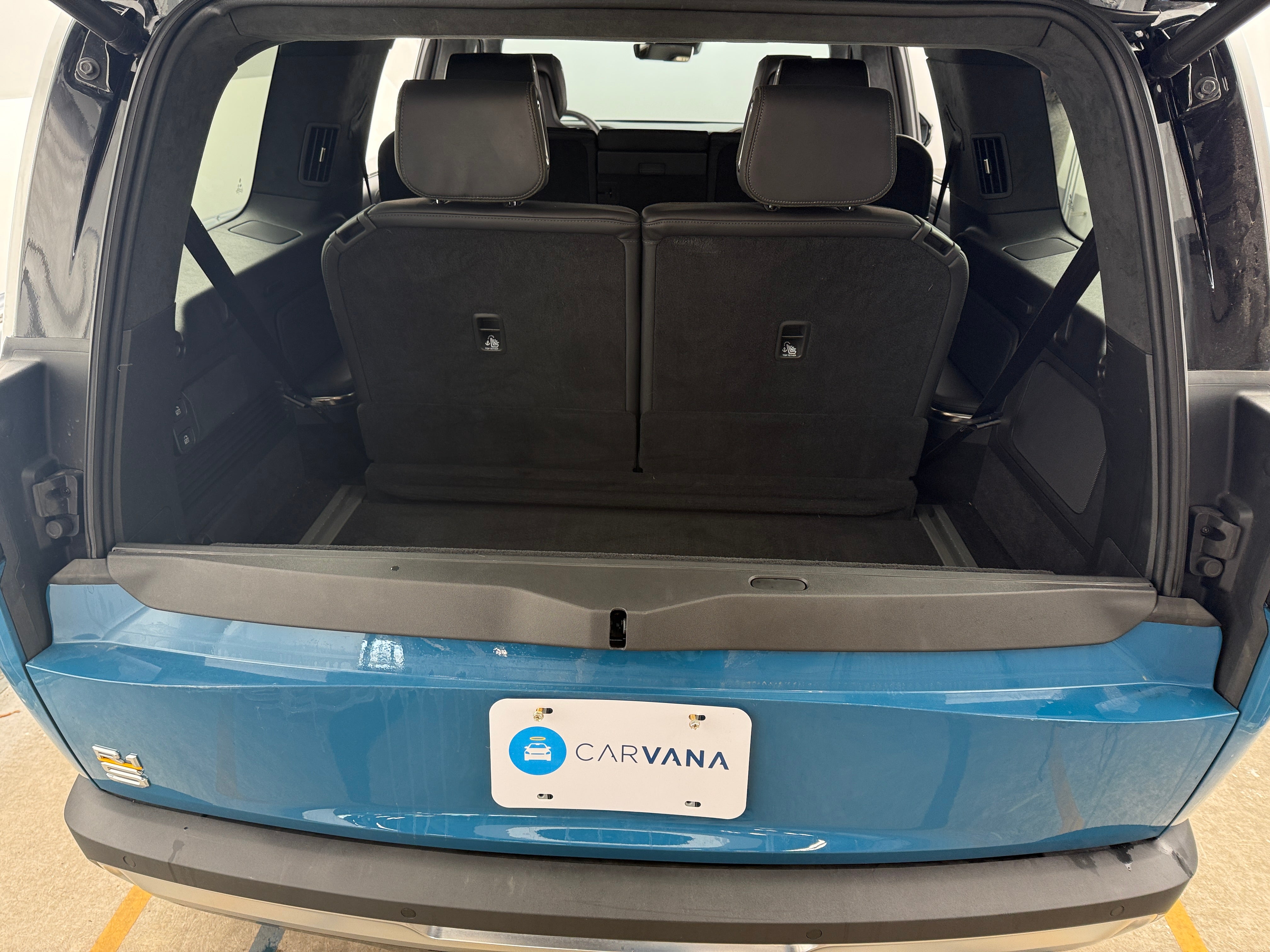 2023 Rivian R1S Launch Edition 6