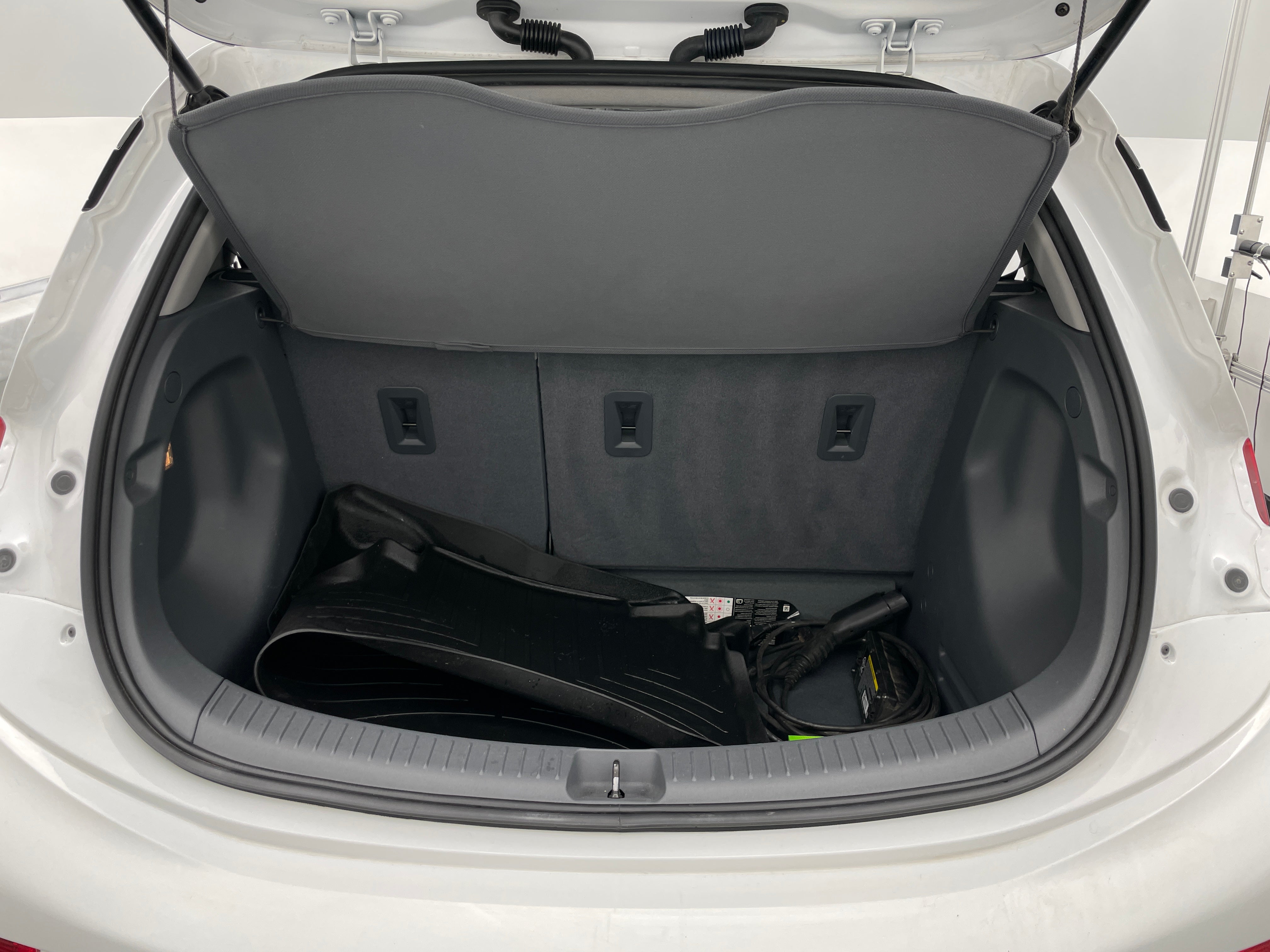 2017 Chevrolet Bolt EV LT 7