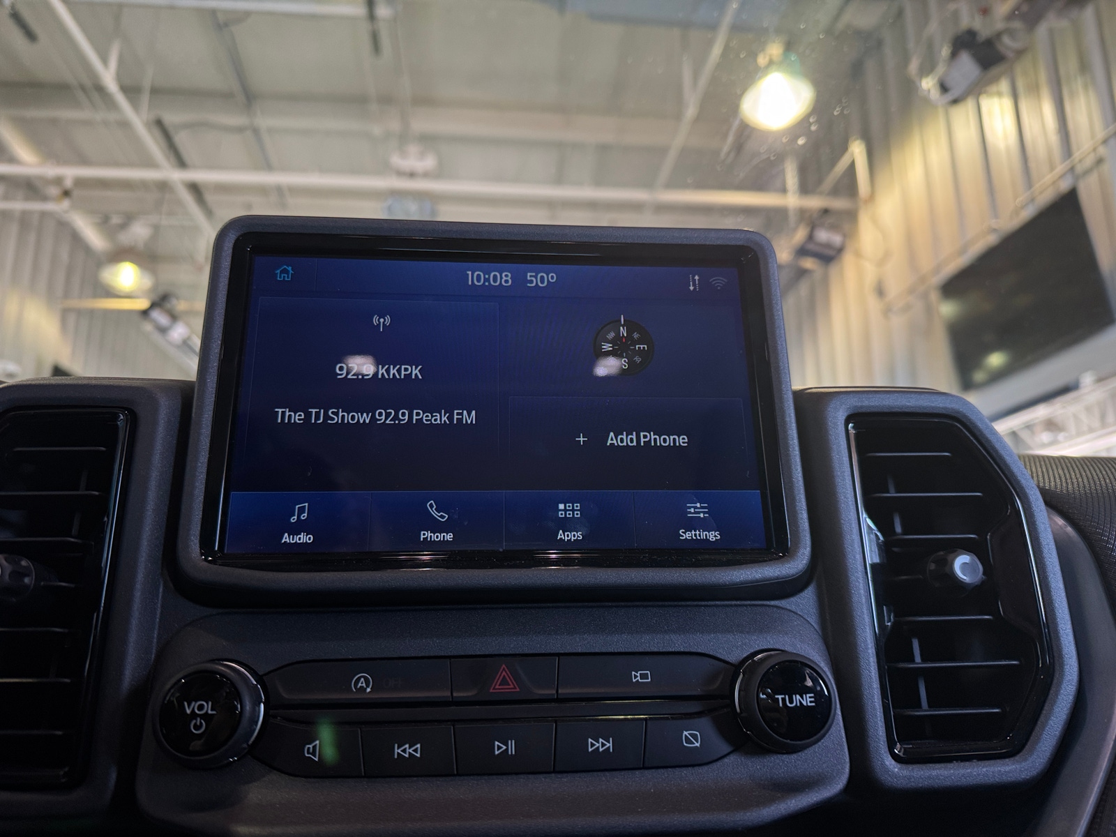 Thumbnail: 2021 Ford Bronco Sport - 4