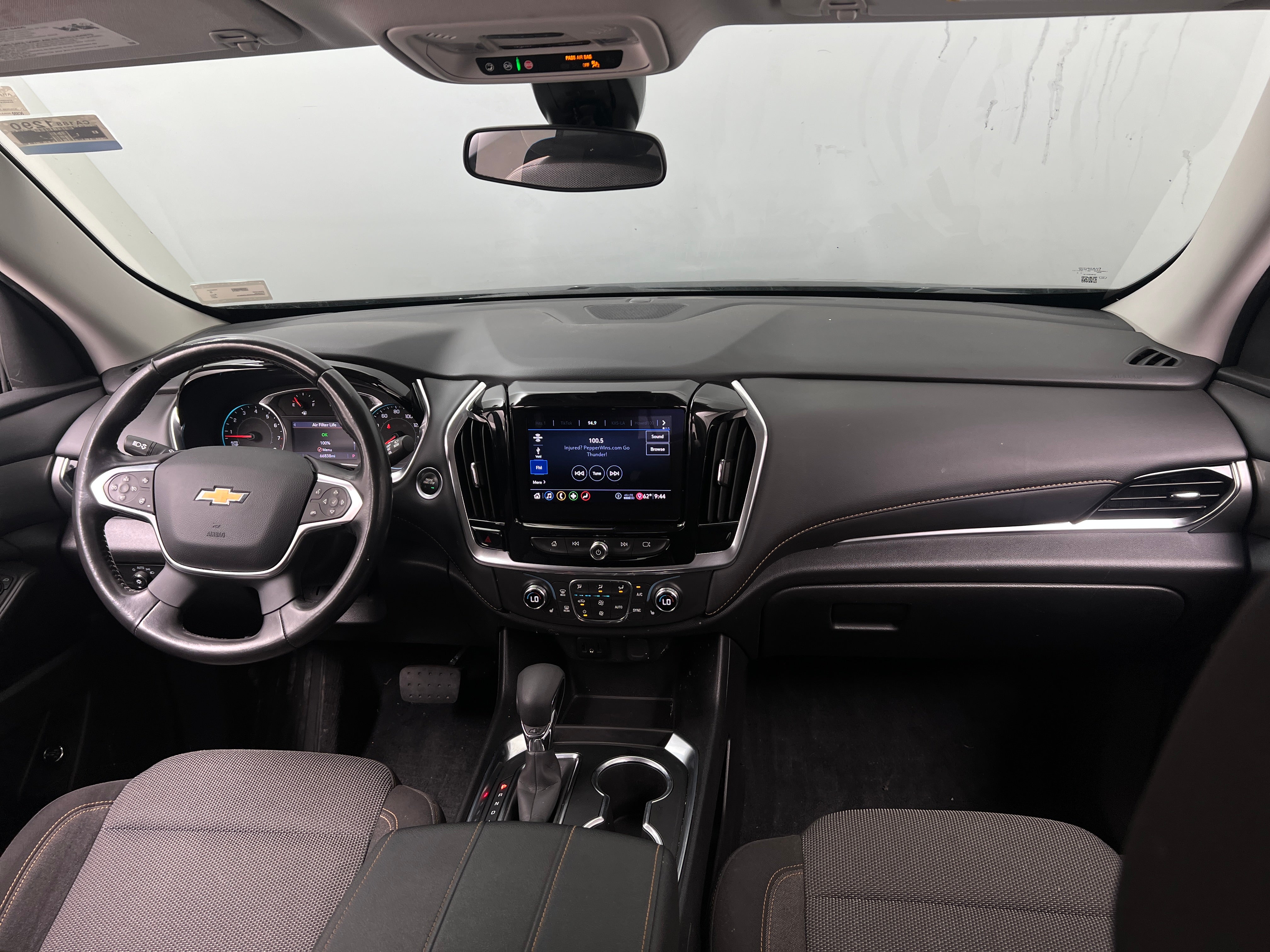 2021 Chevrolet Traverse LT 3