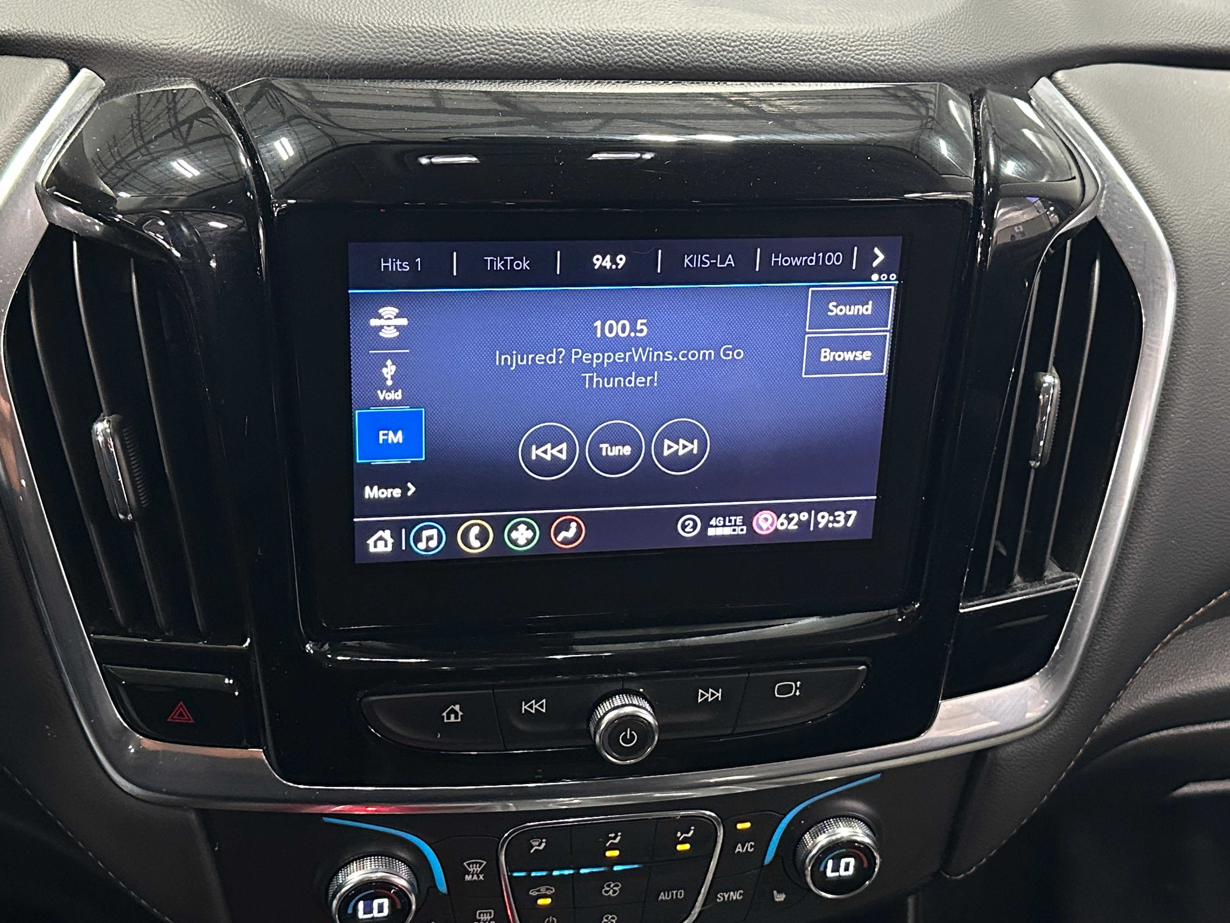 2021 Chevrolet Traverse LT 4