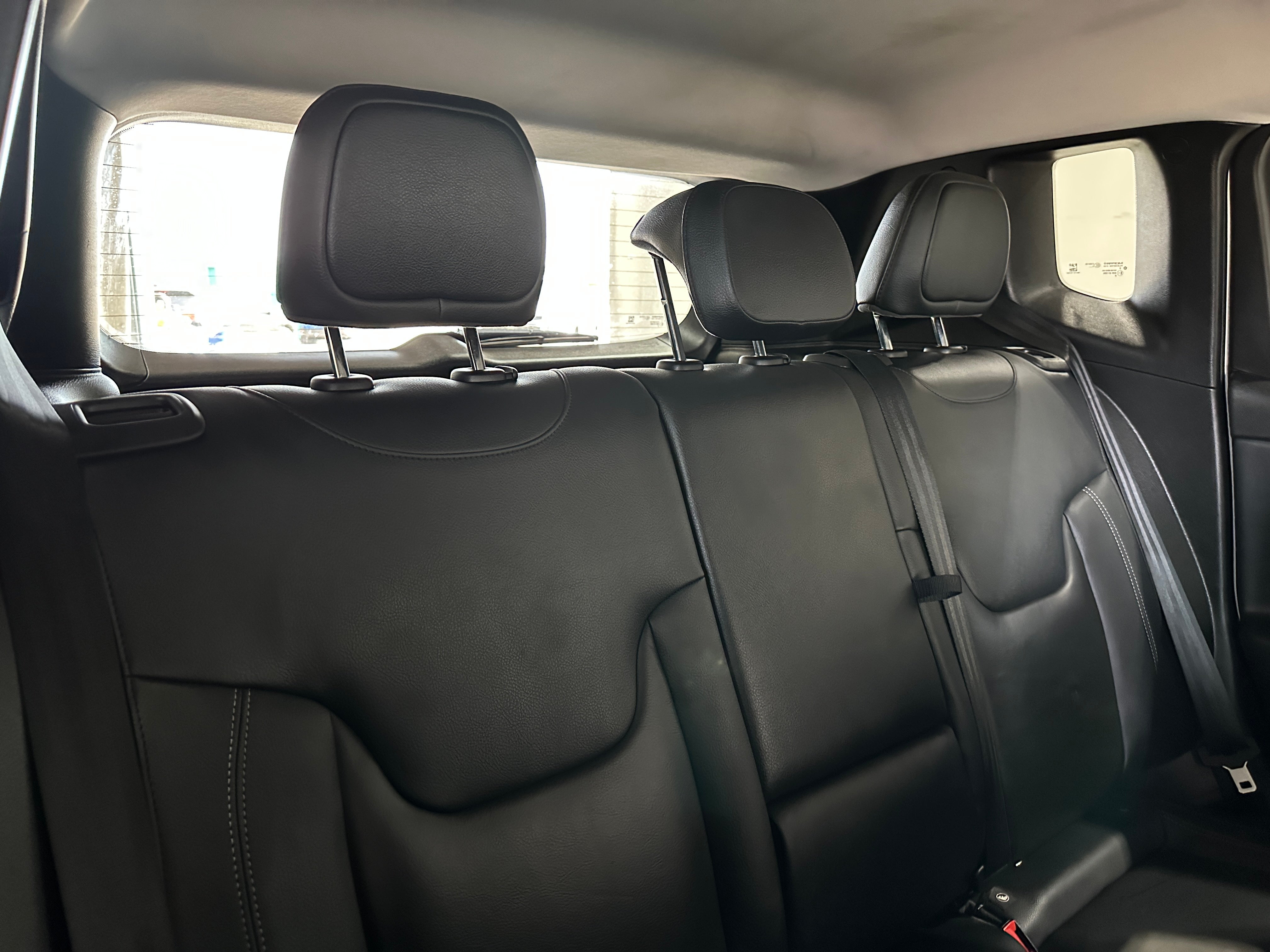 2022 Jeep Renegade Limited 5