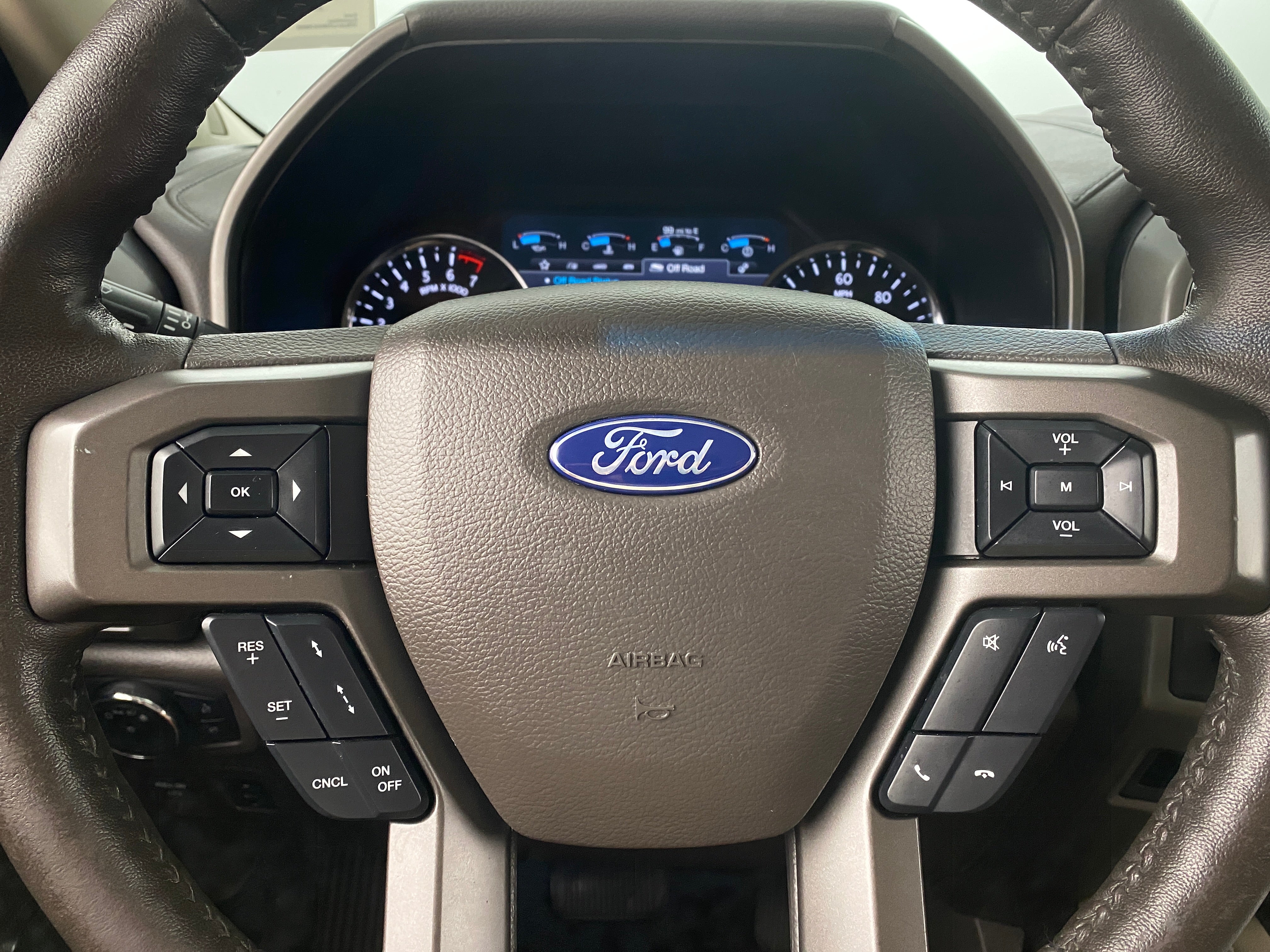 2019 Ford Expedition XLT 4