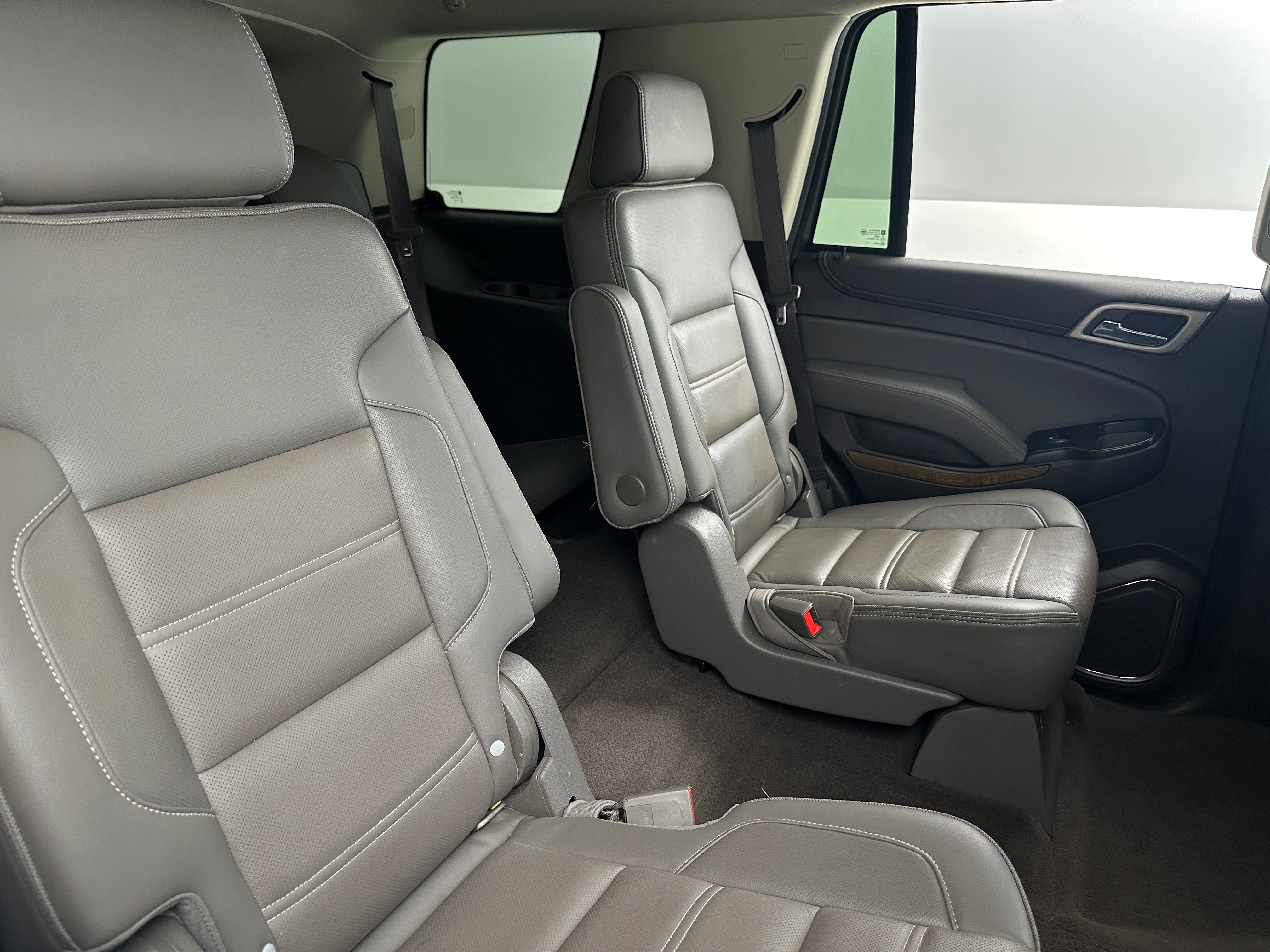 2019 GMC Yukon Denali 5