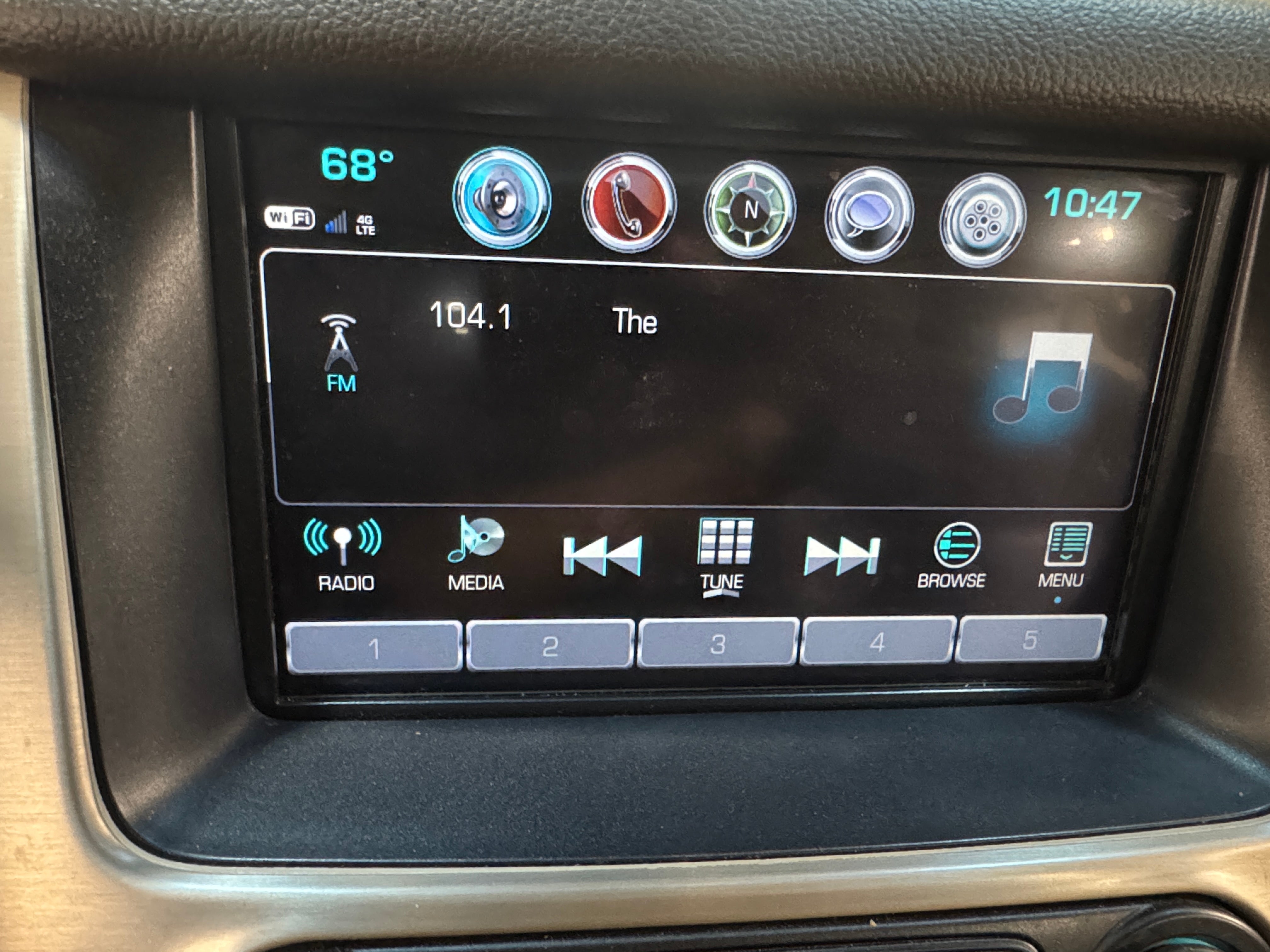 2019 GMC Yukon Denali 3