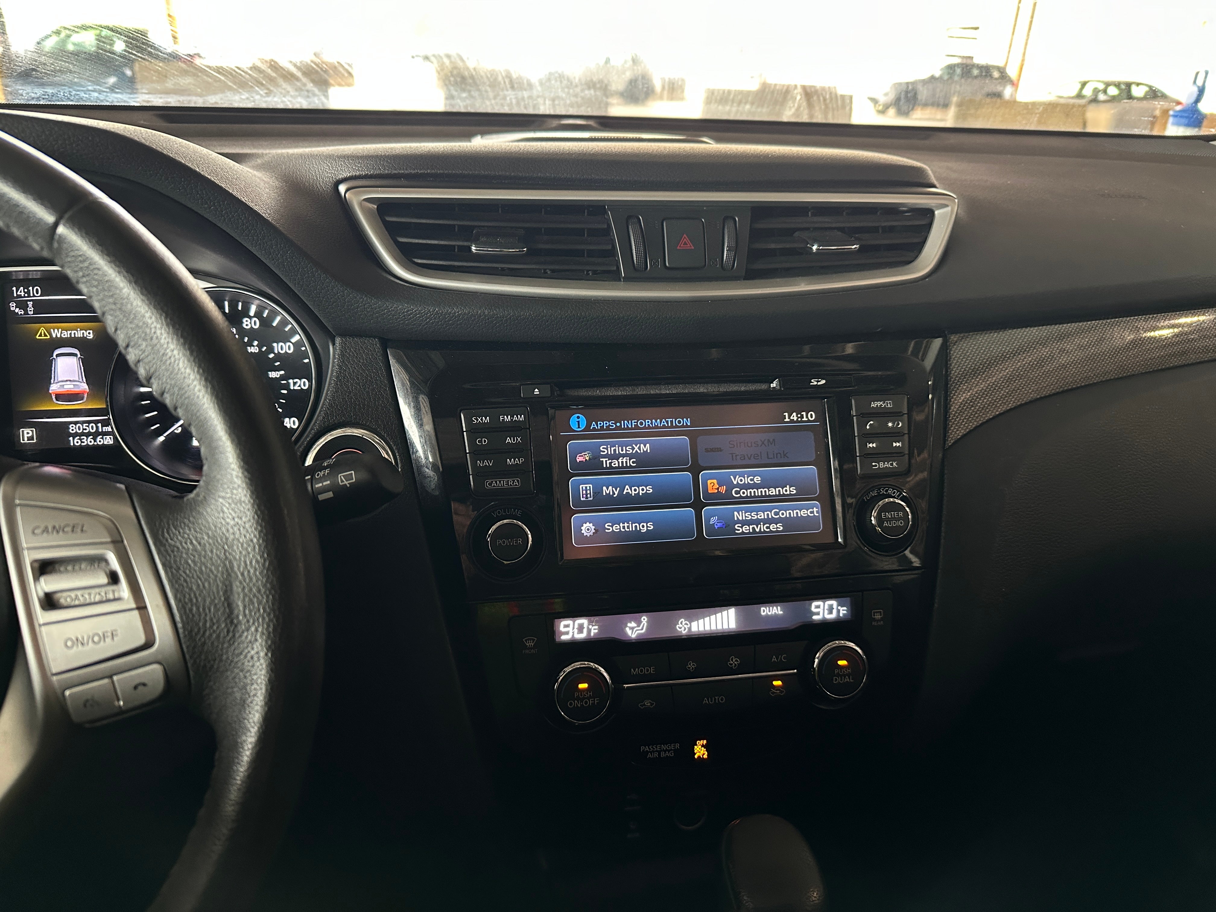 2016 Nissan Rogue SL 4