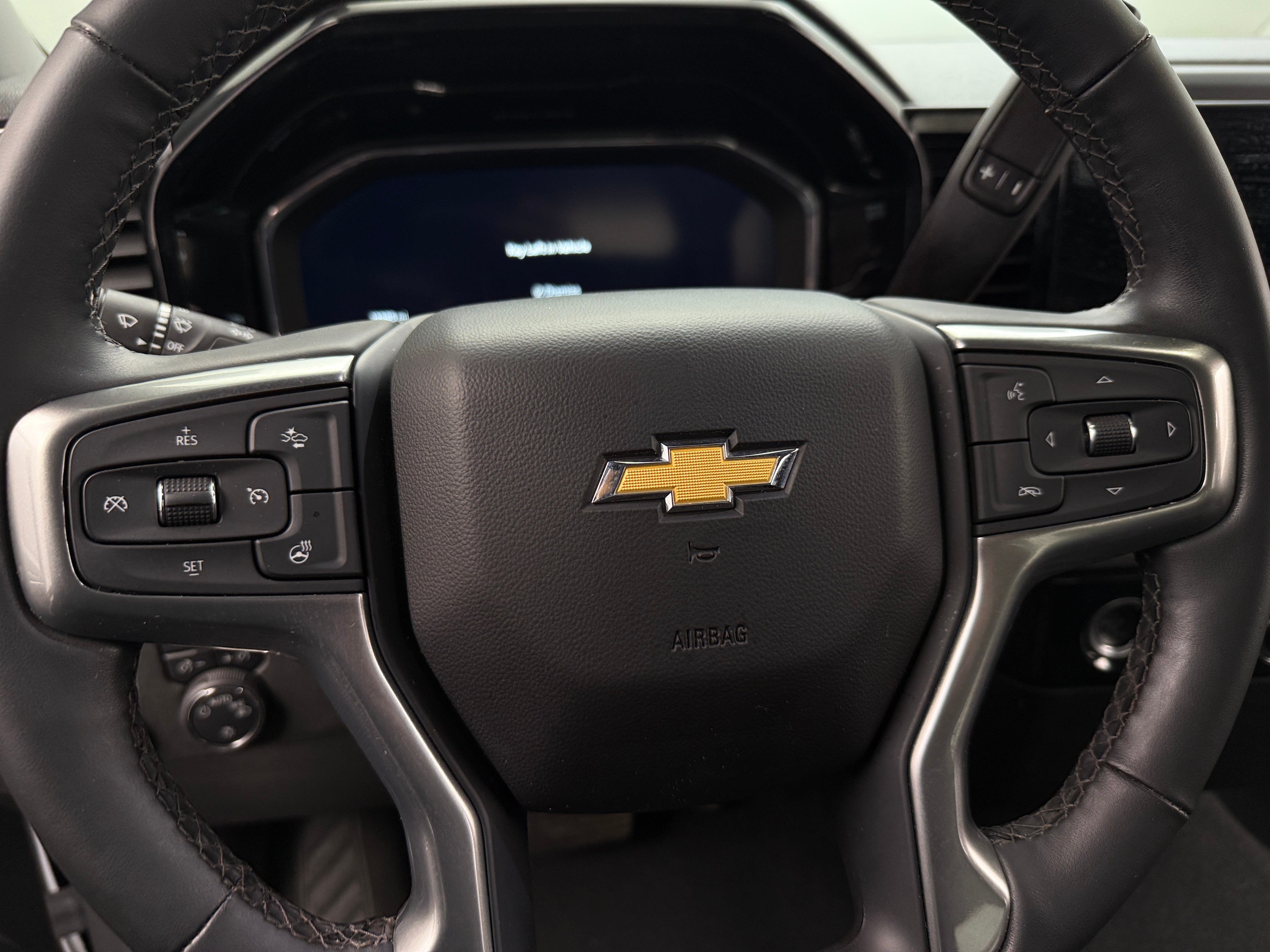 2023 Chevrolet Silverado 1500 LT 5