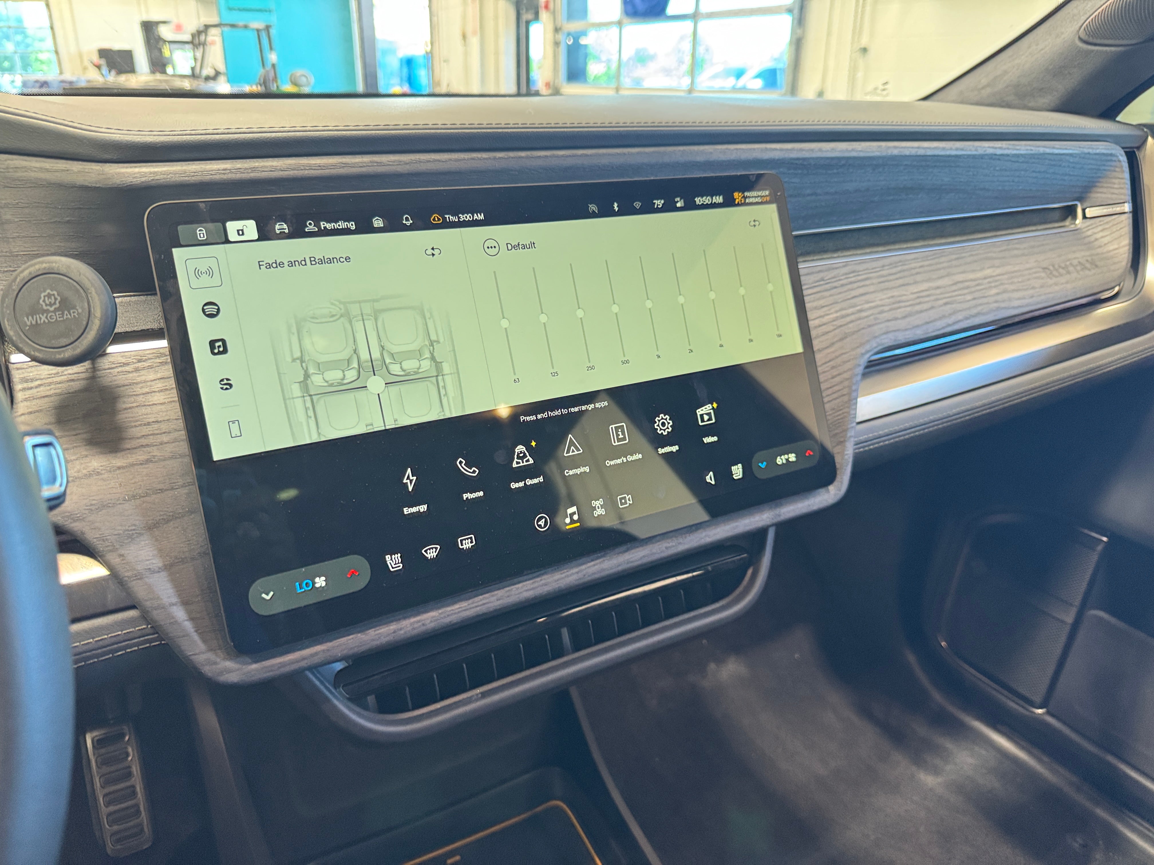 2023 Rivian R1S Adventure 3