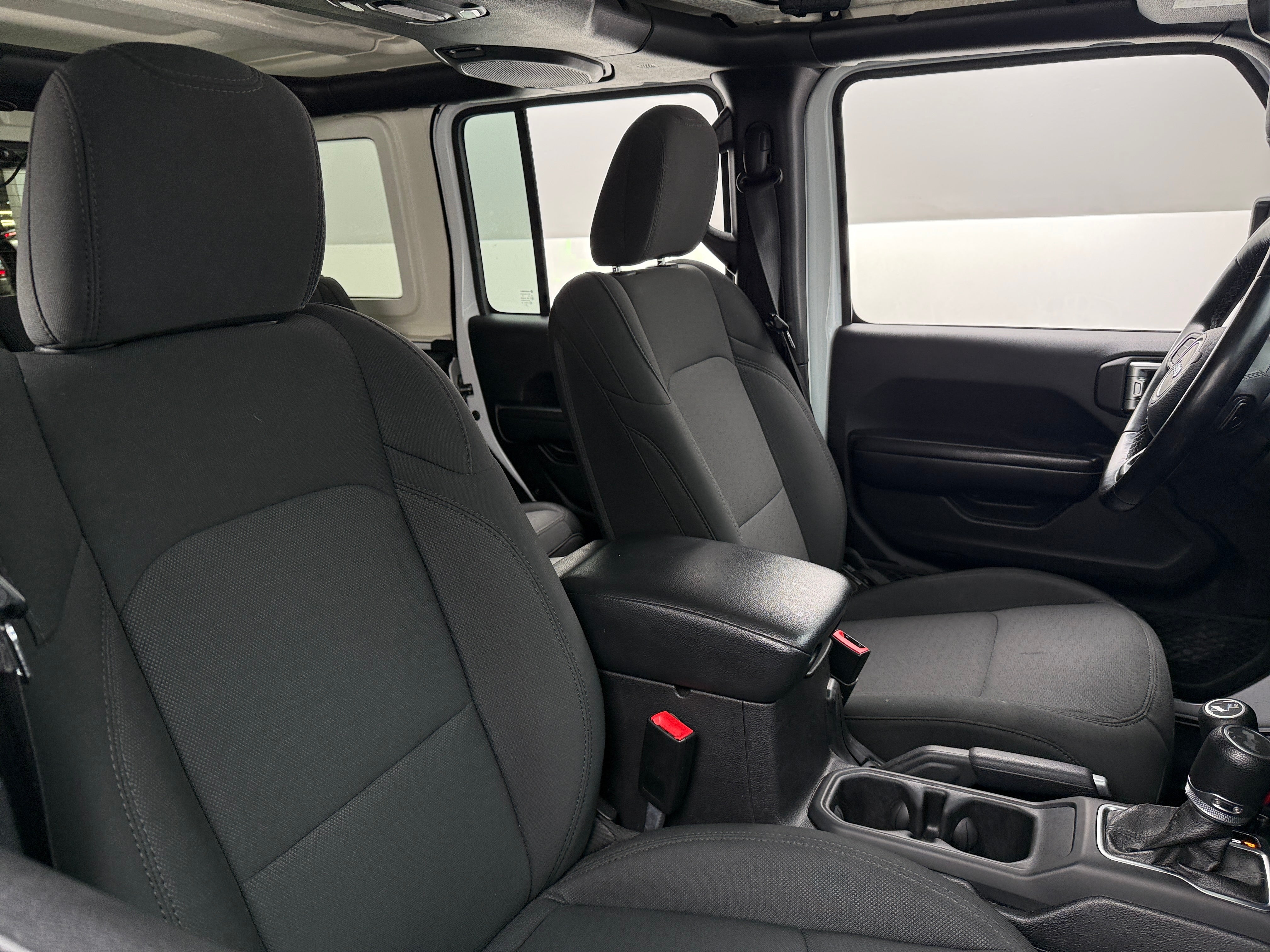 2020 Jeep Wrangler Unlimited Sport S 2