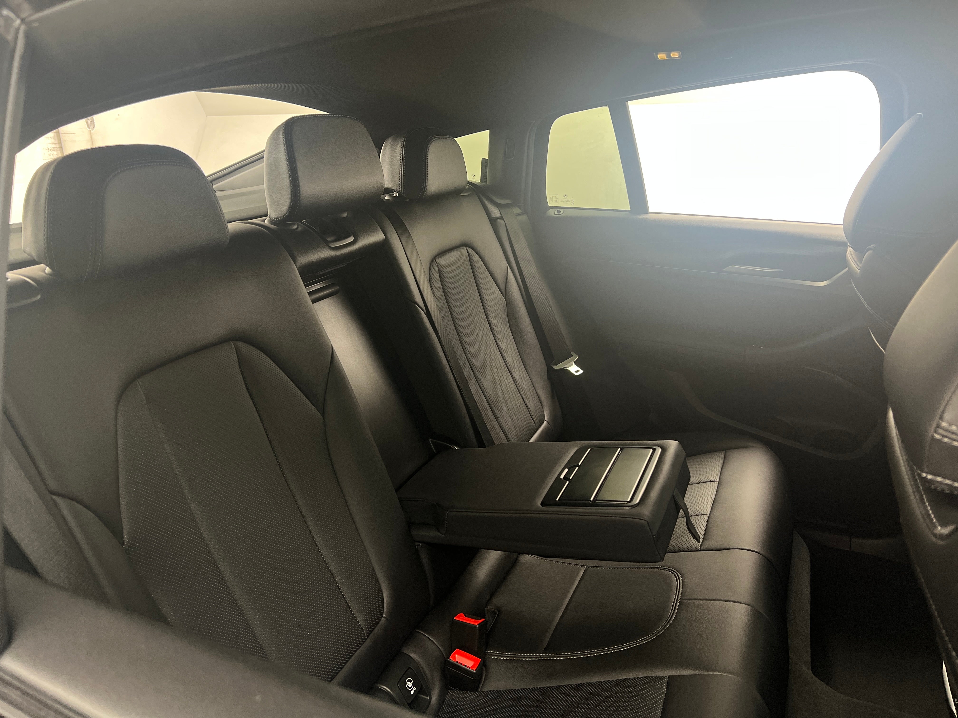 2022 BMW X4 xDrive30i 5
