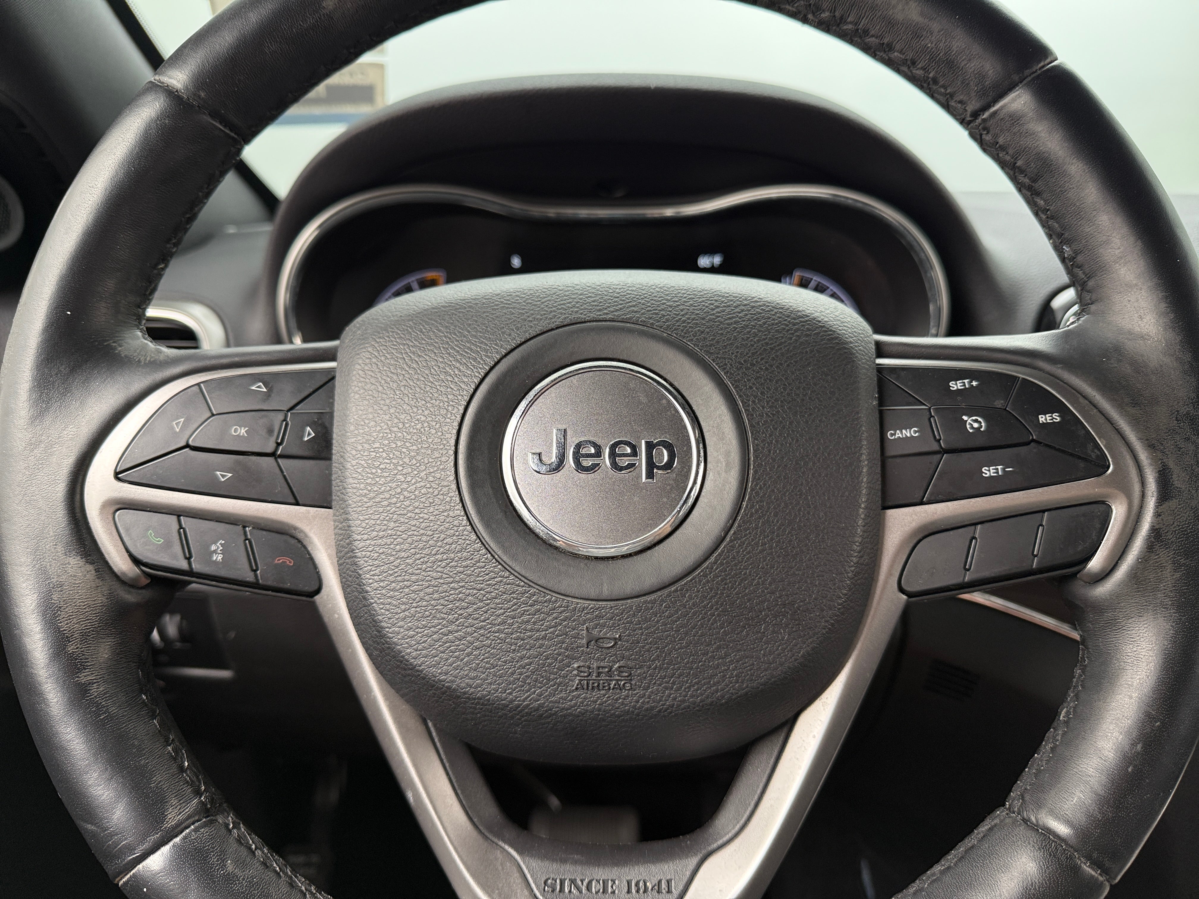 2021 Jeep Grand Cherokee Limited Edition 4