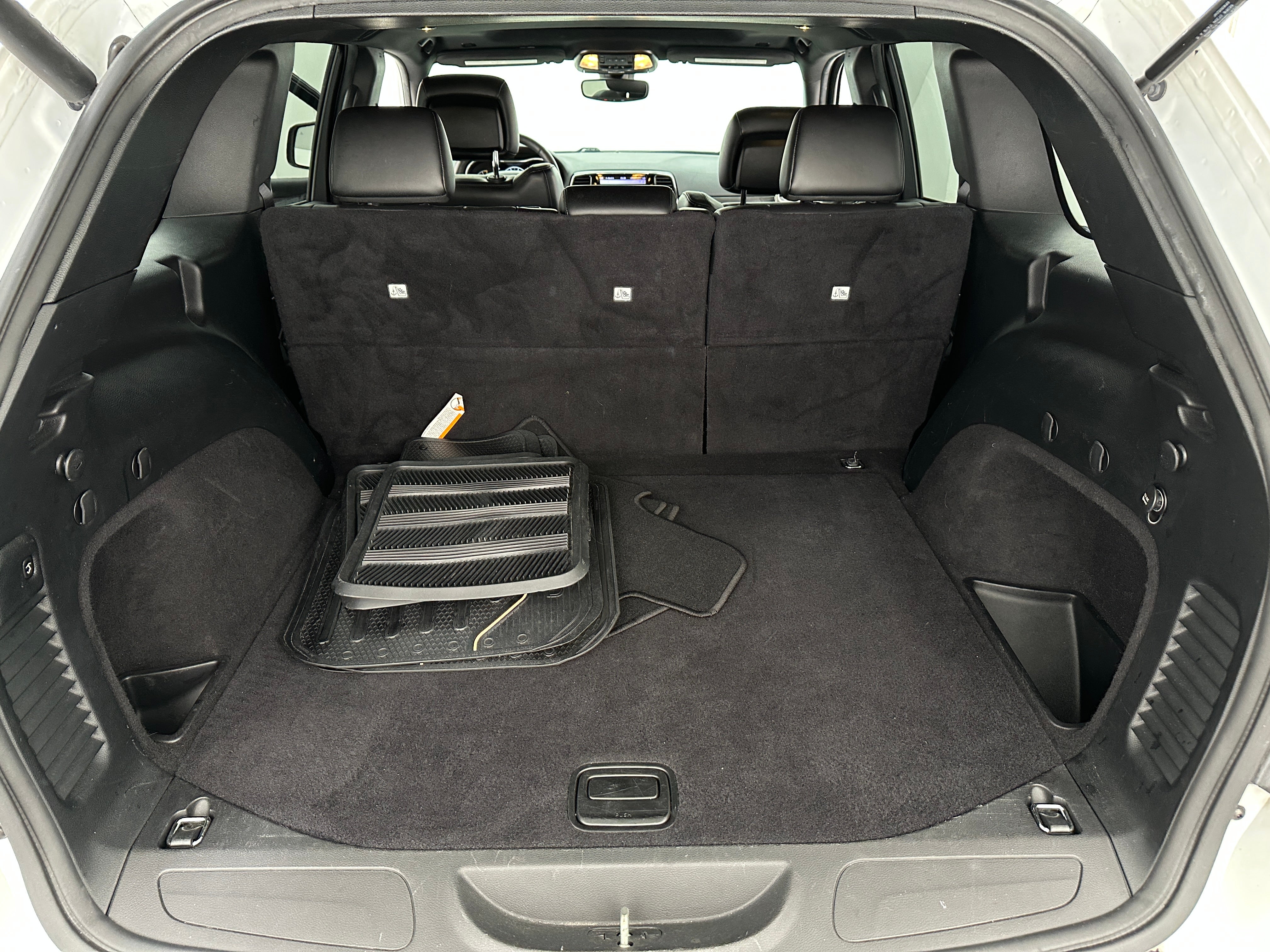 2019 Jeep Grand Cherokee Altitude 6